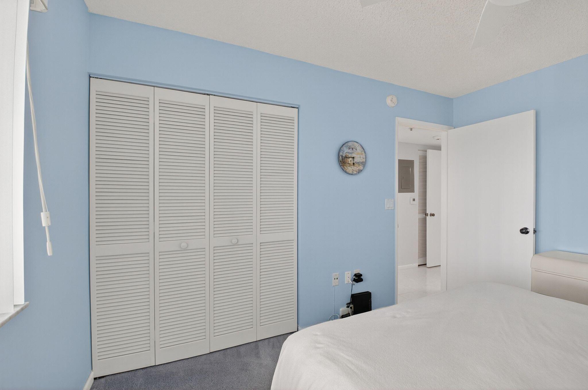 6112 Huntwick Terrace 404