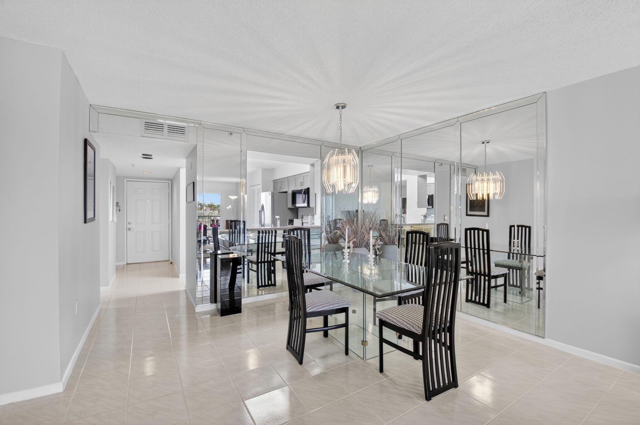 6112 Huntwick Terrace 404