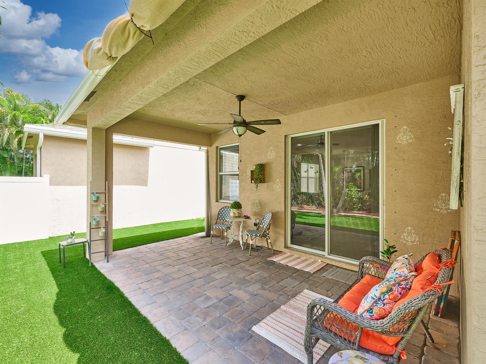 4017 Tomoka Drive