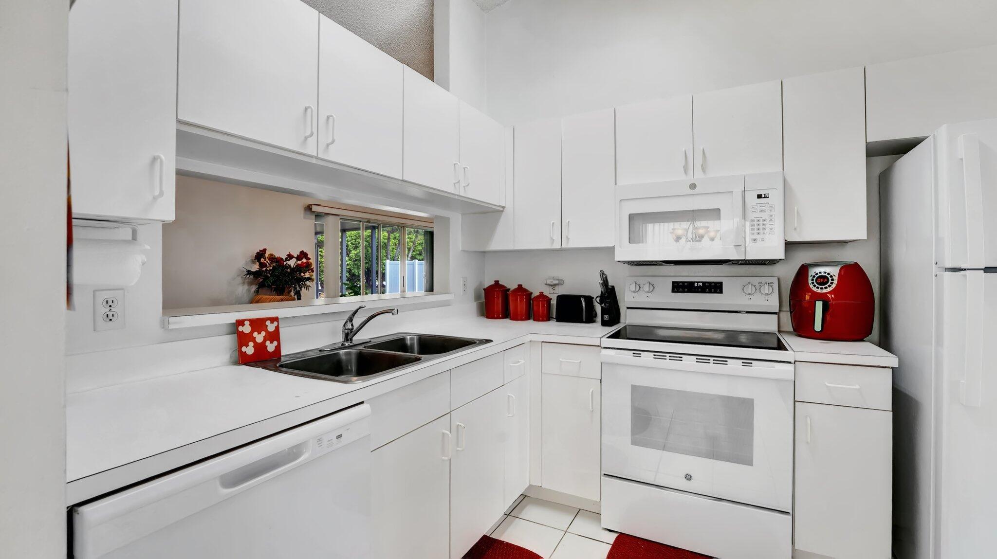 9858 Holly Hill Drive