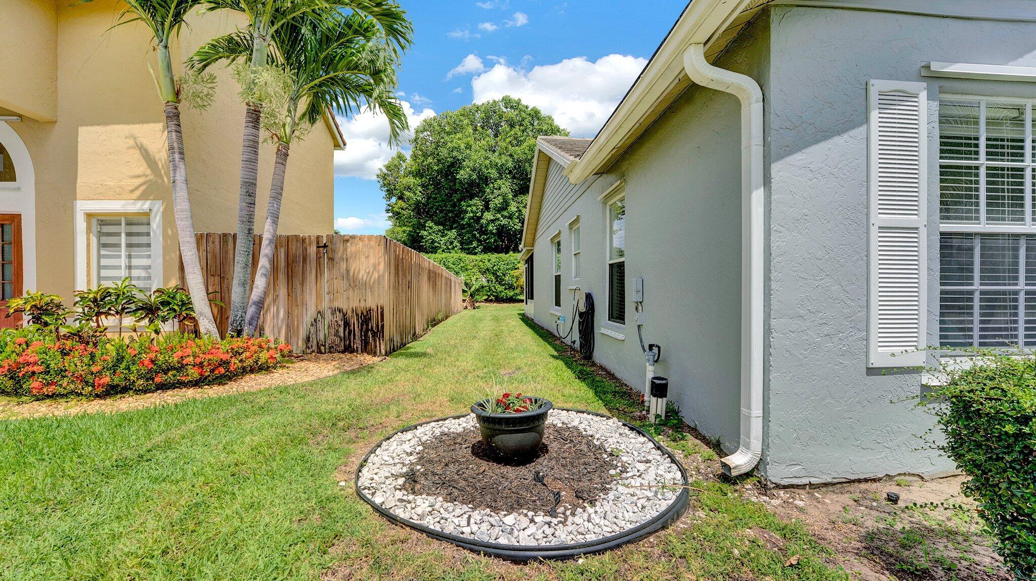 9858 Holly Hill Drive