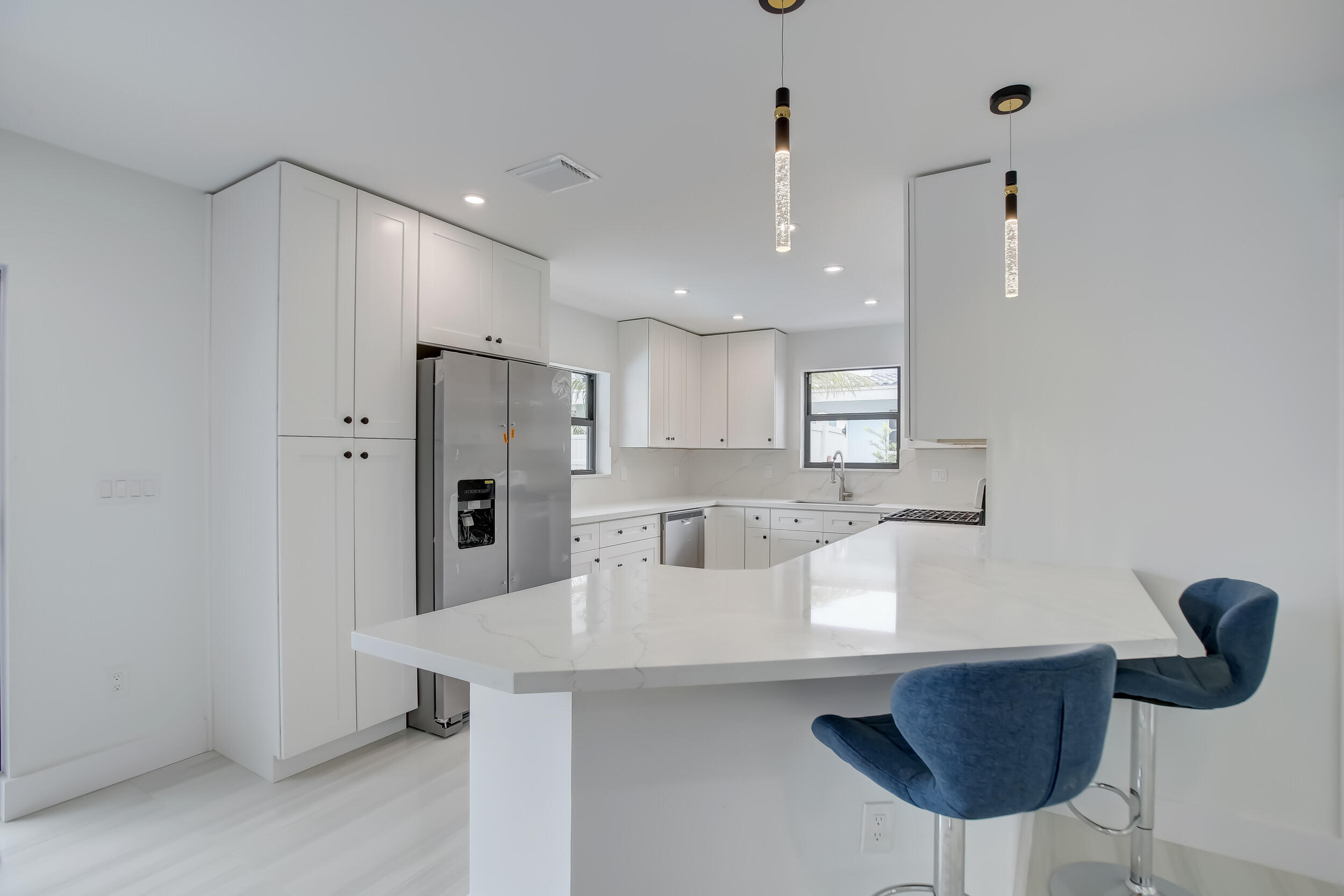 280 SE 9th Street
