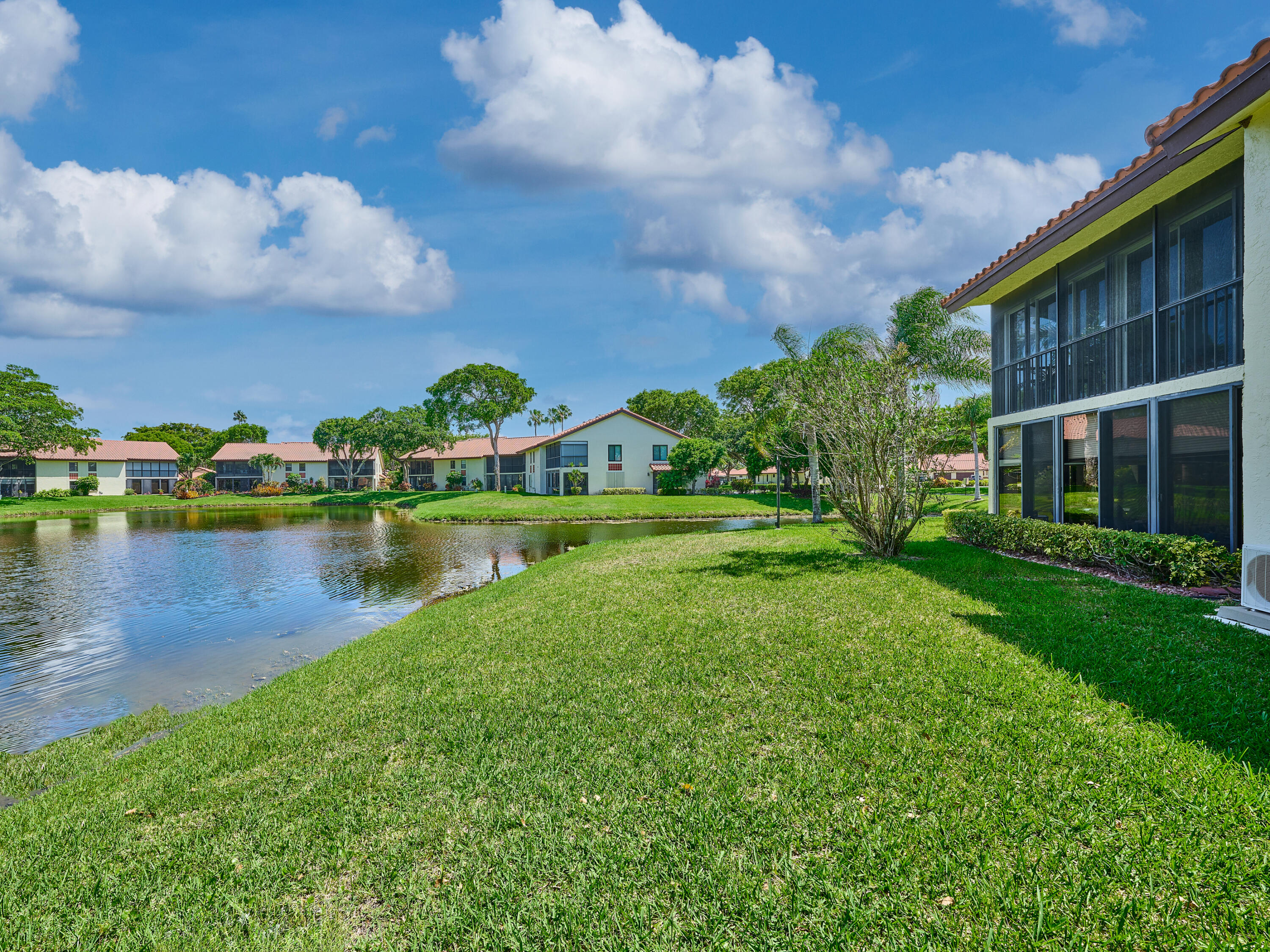 10828 Lake Palm Lane 202