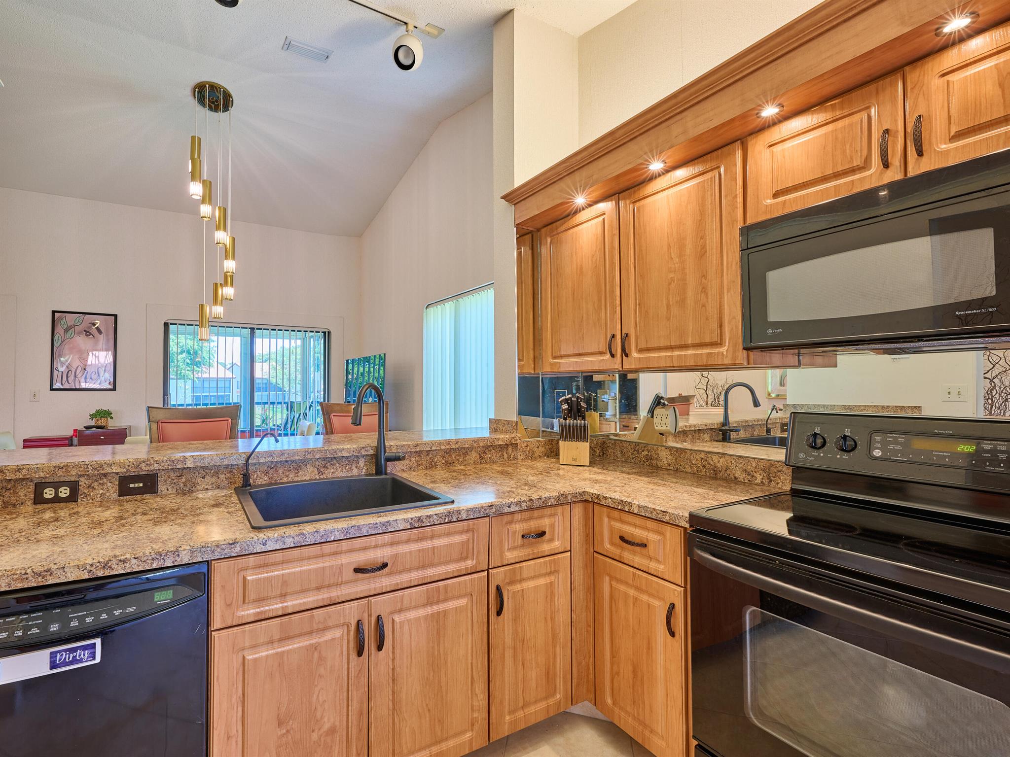 10828 Lake Palm Lane 202