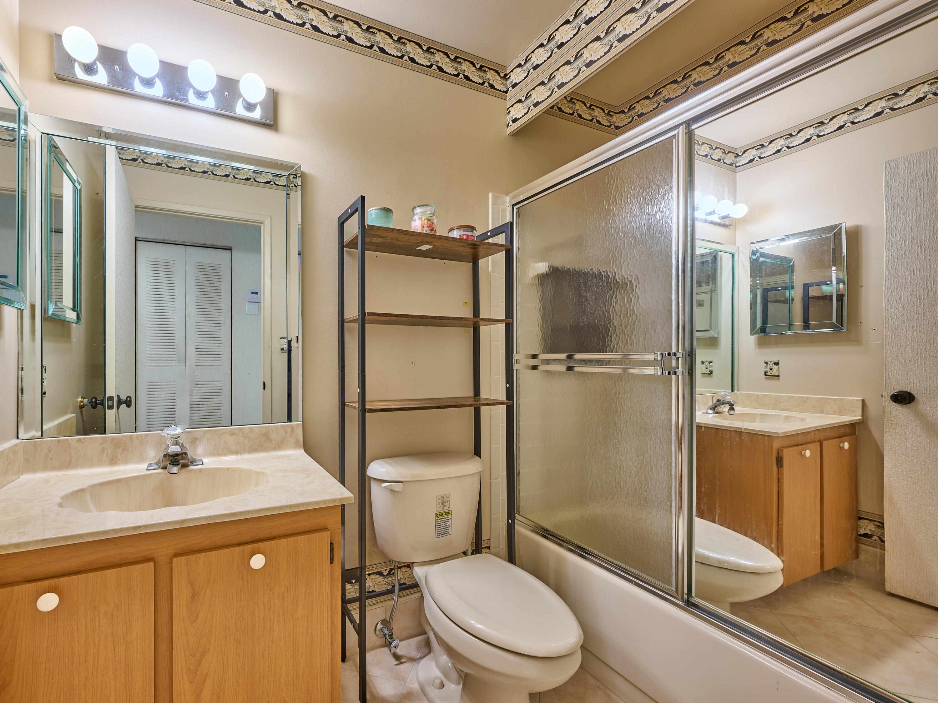 10828 Lake Palm Lane 202