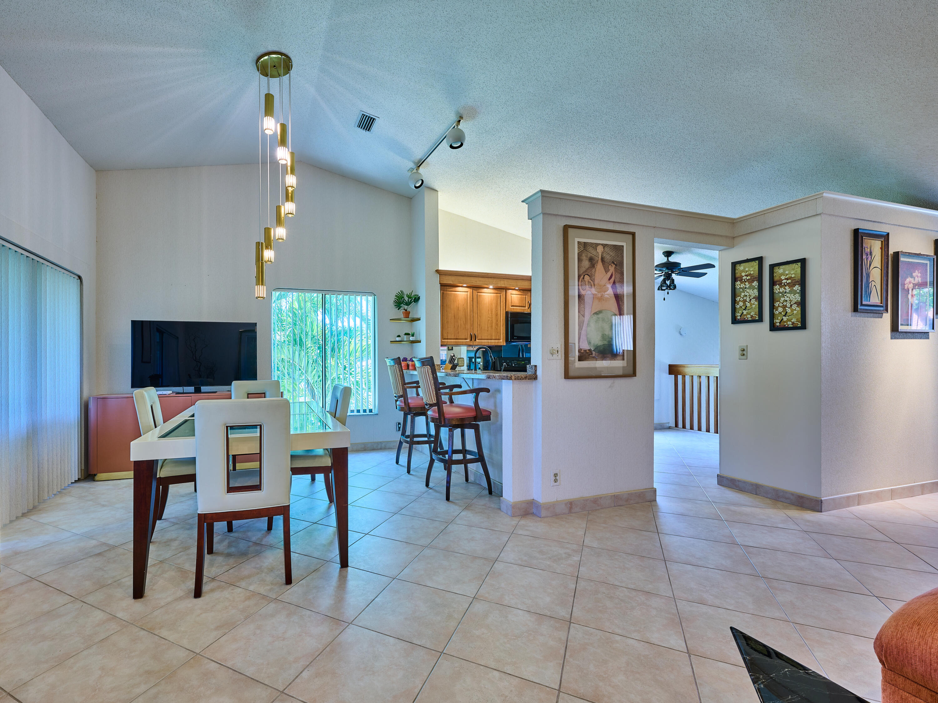 10828 Lake Palm Lane 202