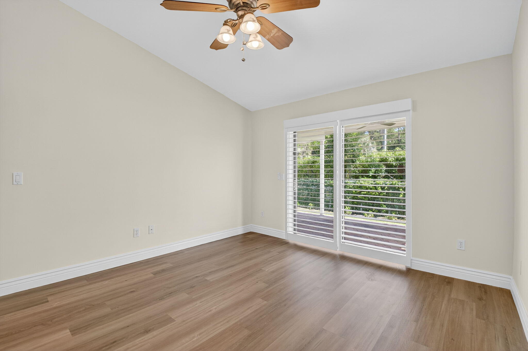 10141 Dara Court