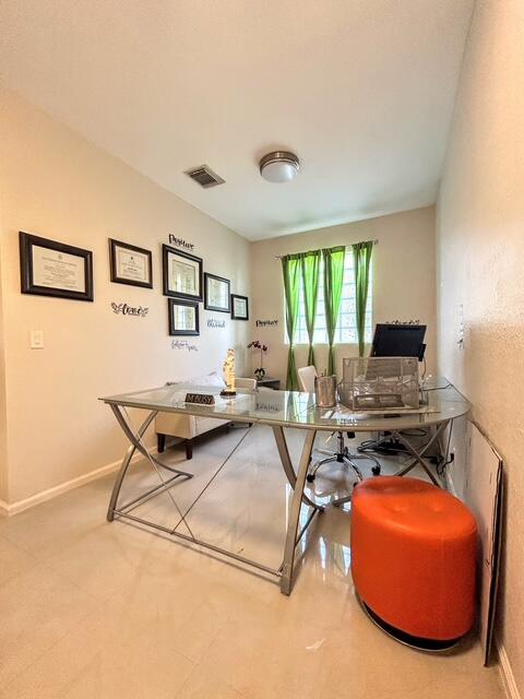 673 Gazetta Way