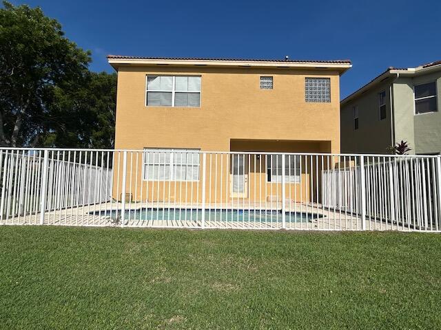 673 Gazetta Way
