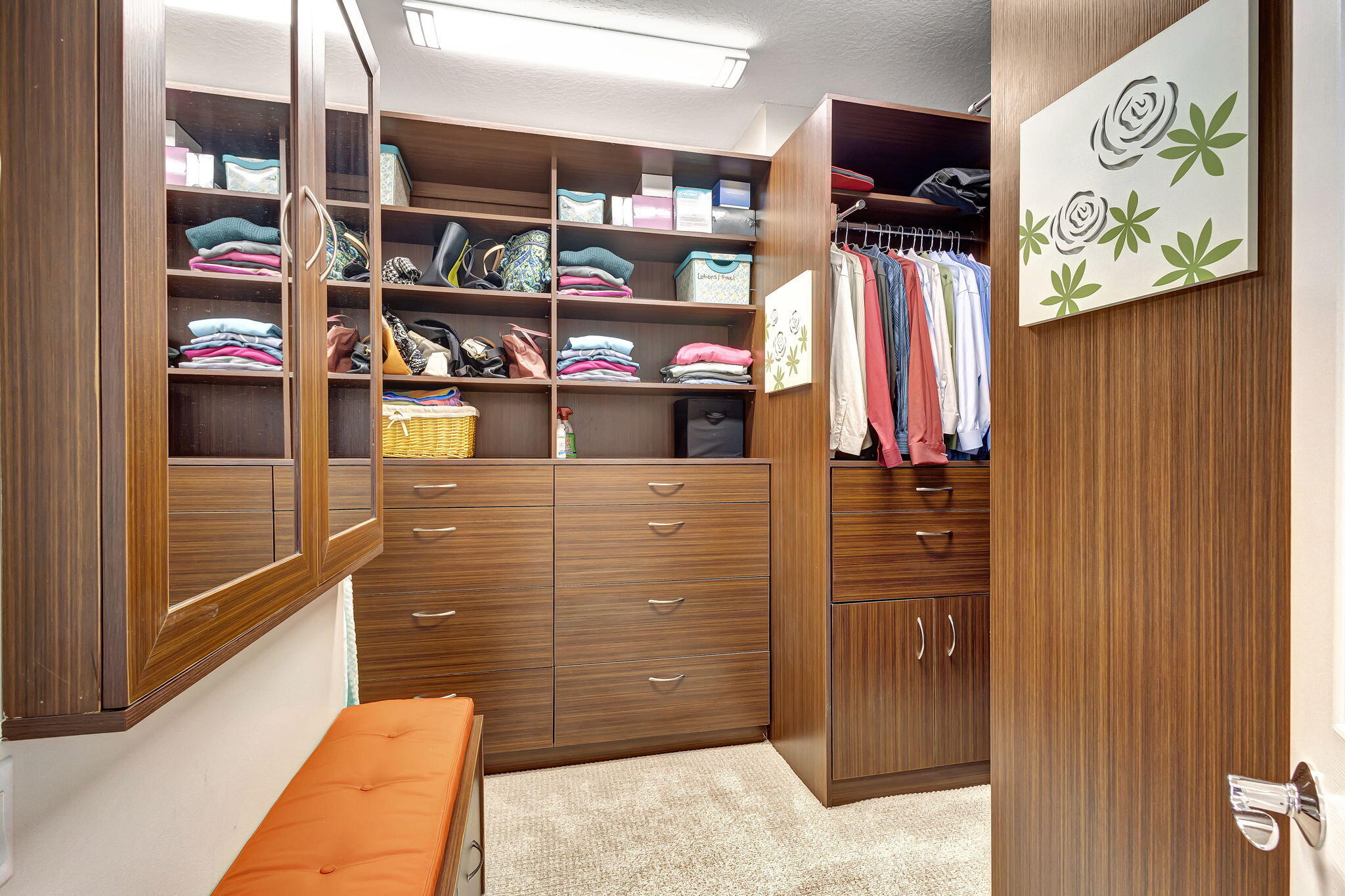 8107 Woodslanding Trail