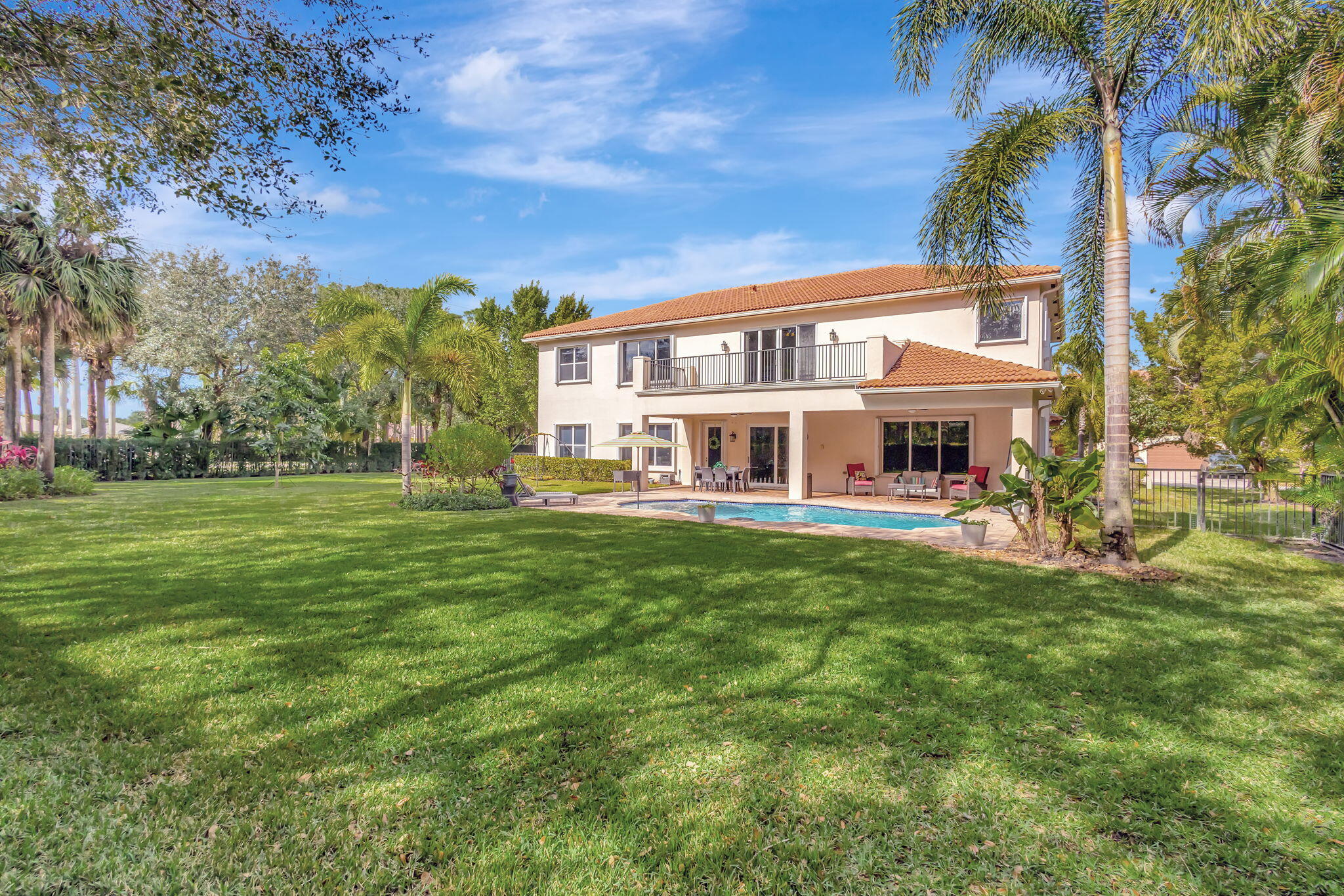 8107 Woodslanding Trail