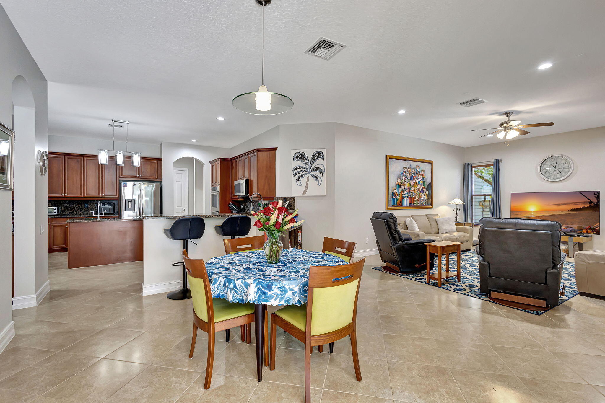 8107 Woodslanding Trail