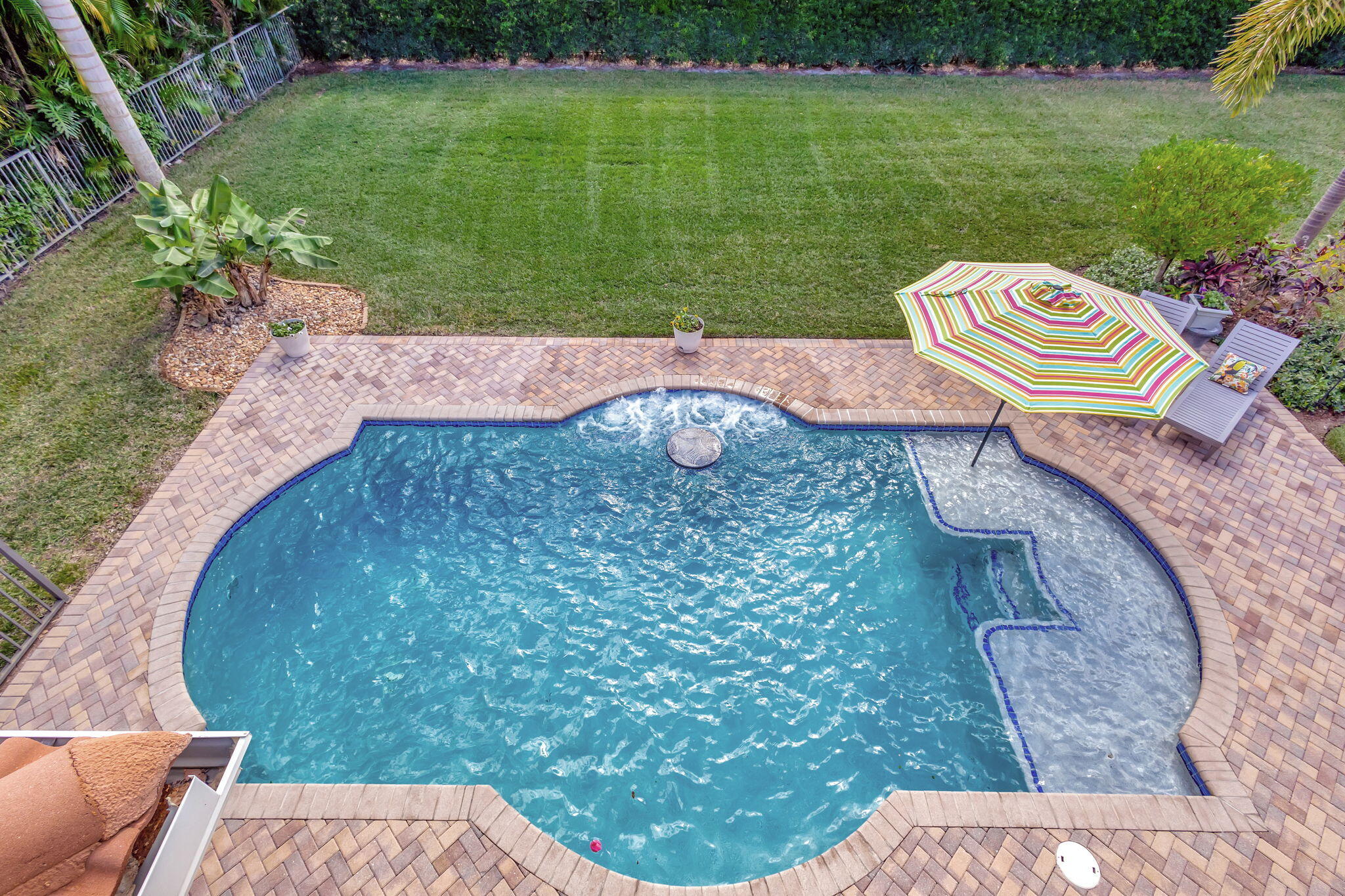 8107 Woodslanding Trail