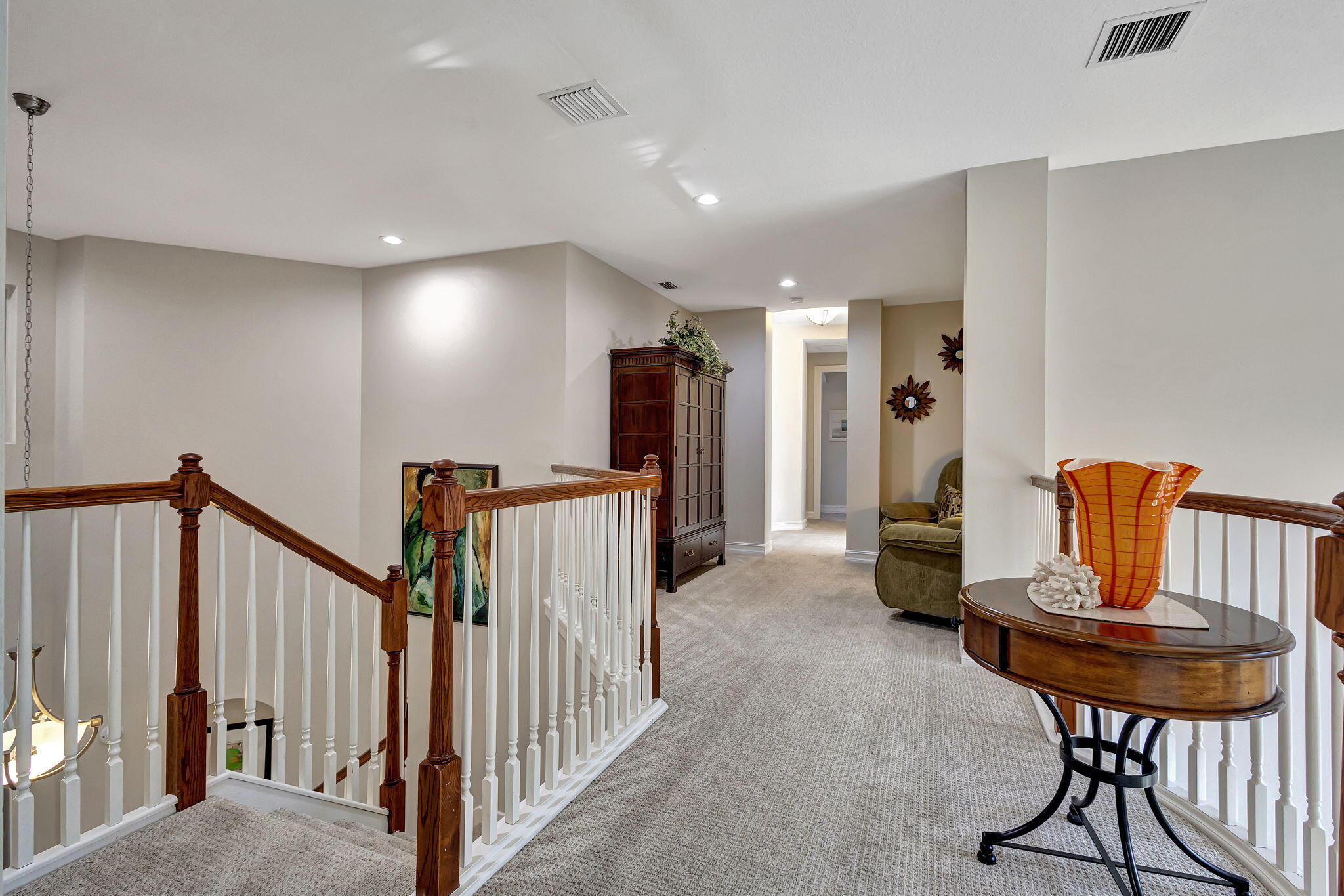 8107 Woodslanding Trail