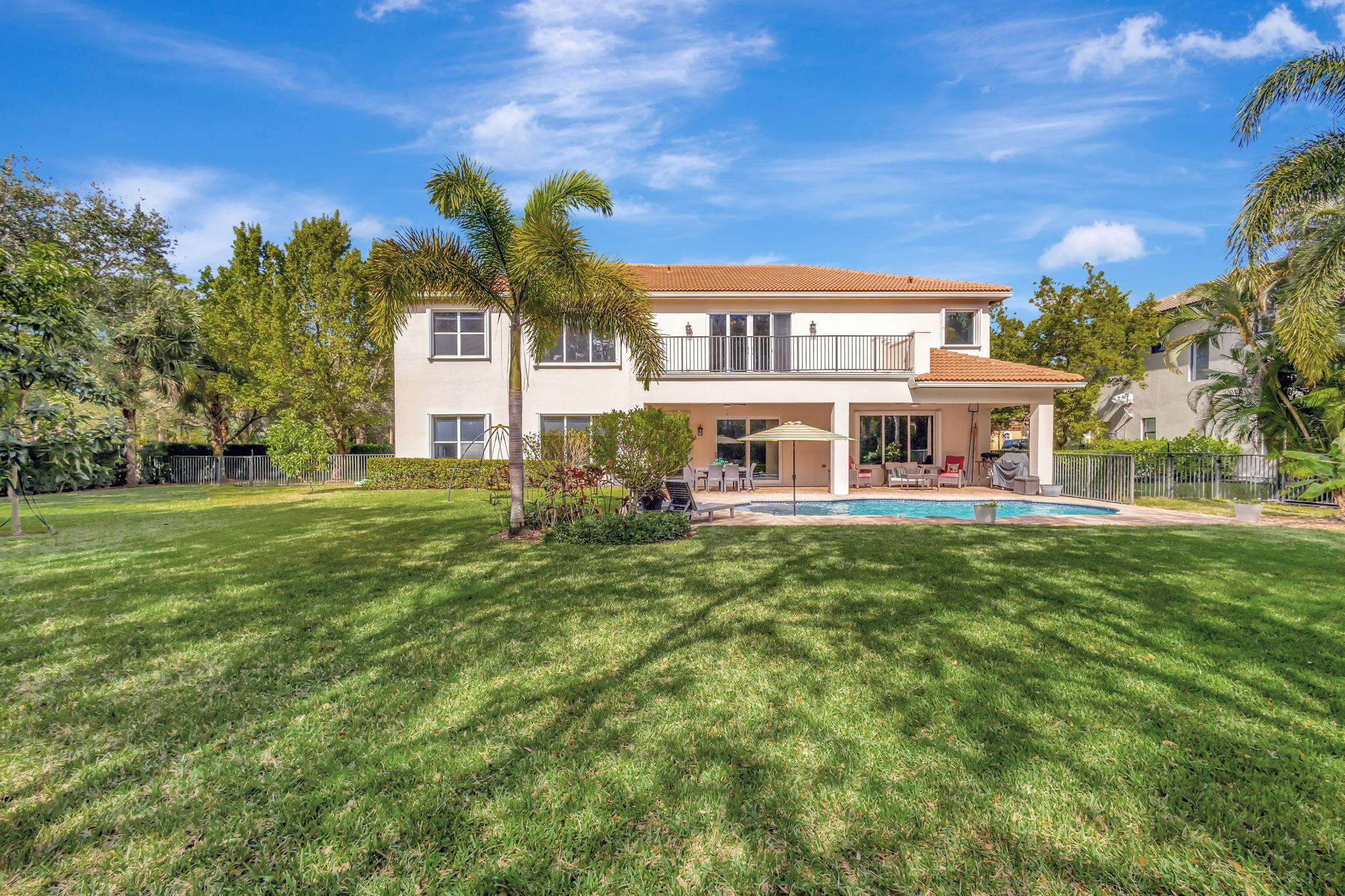 8107 Woodslanding Trail