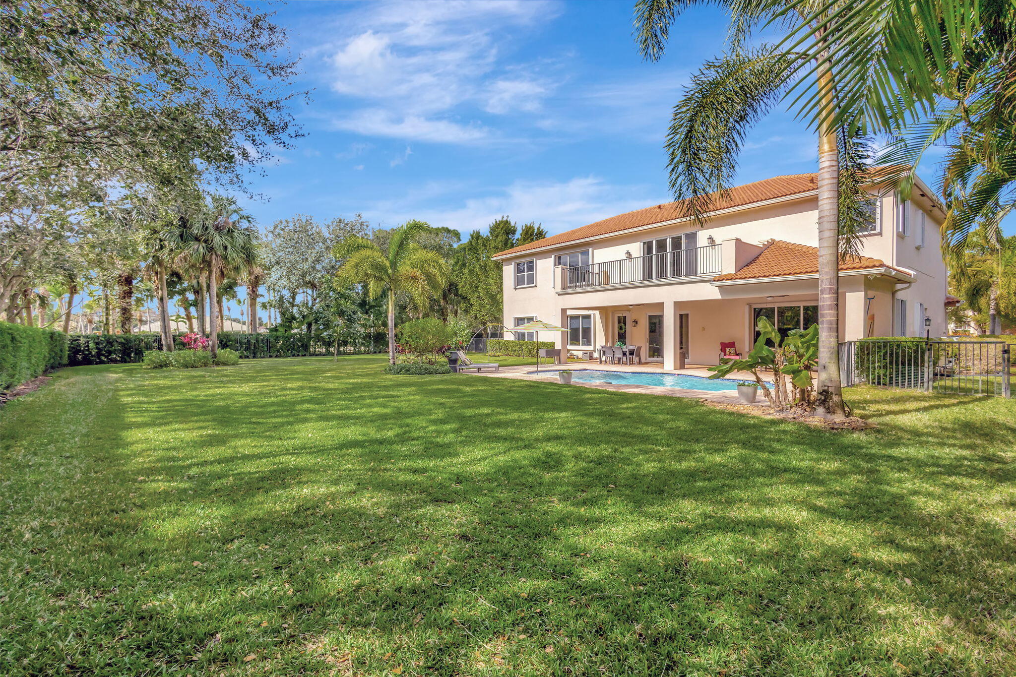 8107 Woodslanding Trail
