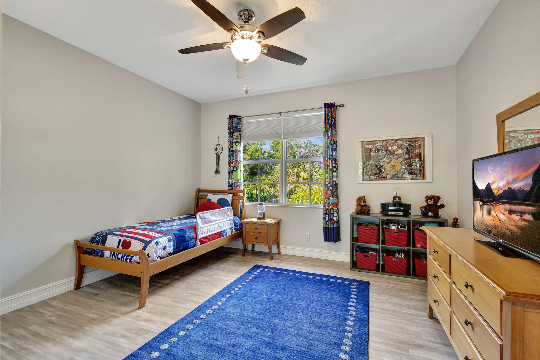 8107 Woodslanding Trail