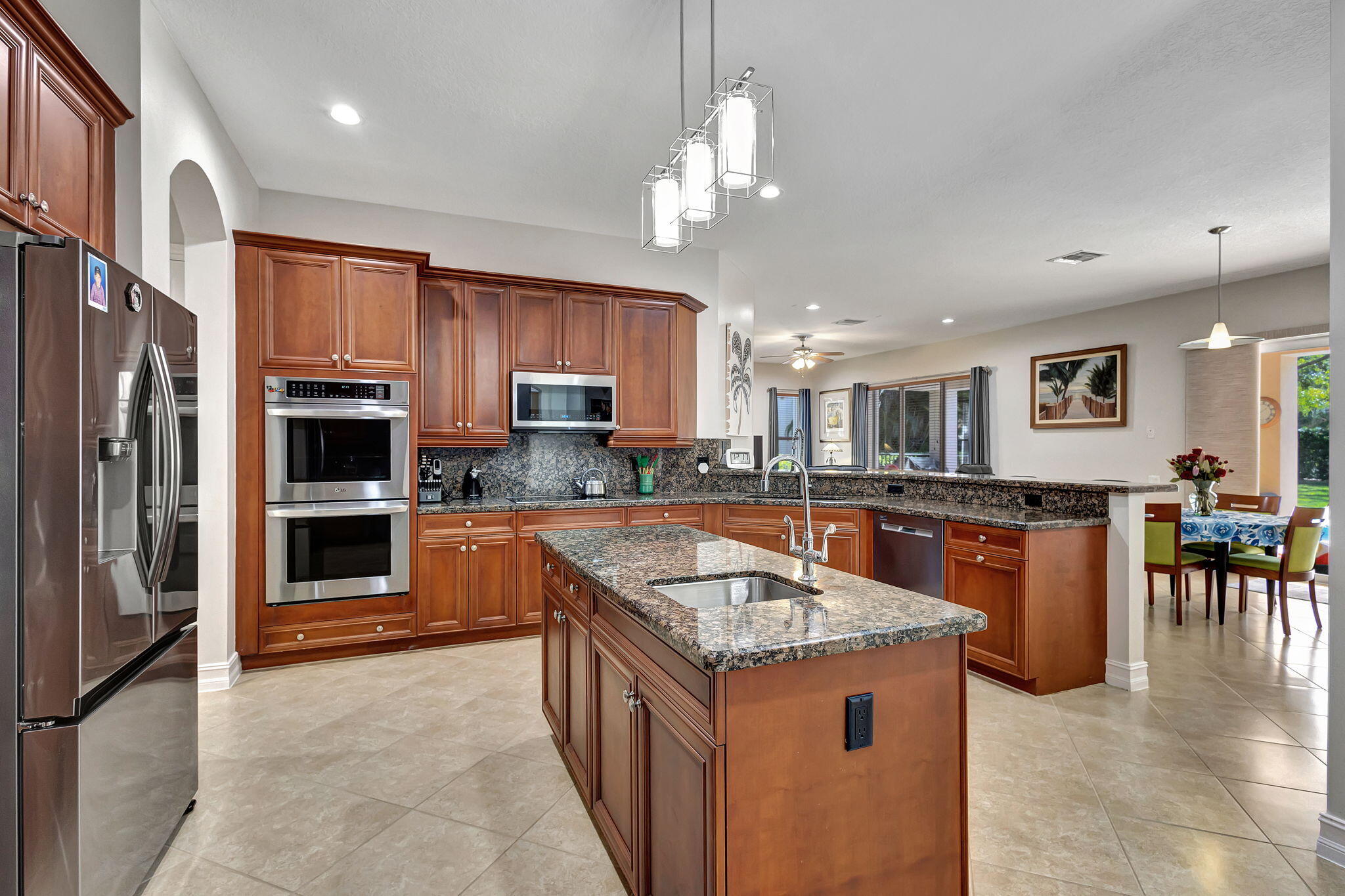 8107 Woodslanding Trail