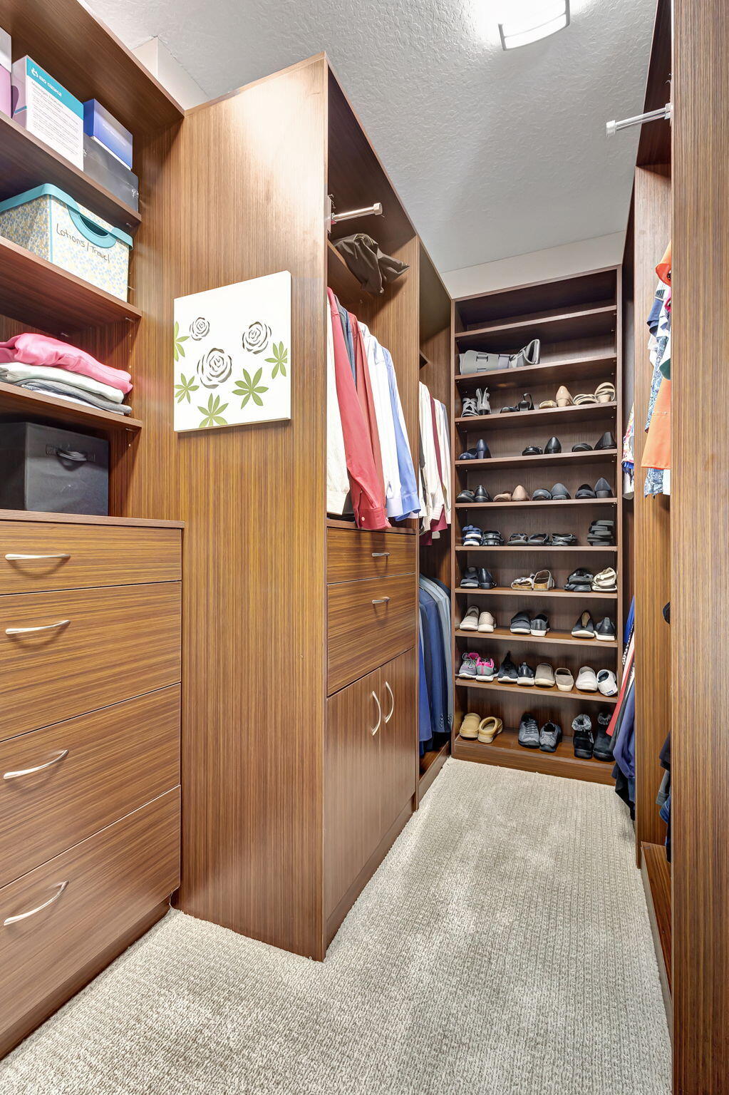 8107 Woodslanding Trail