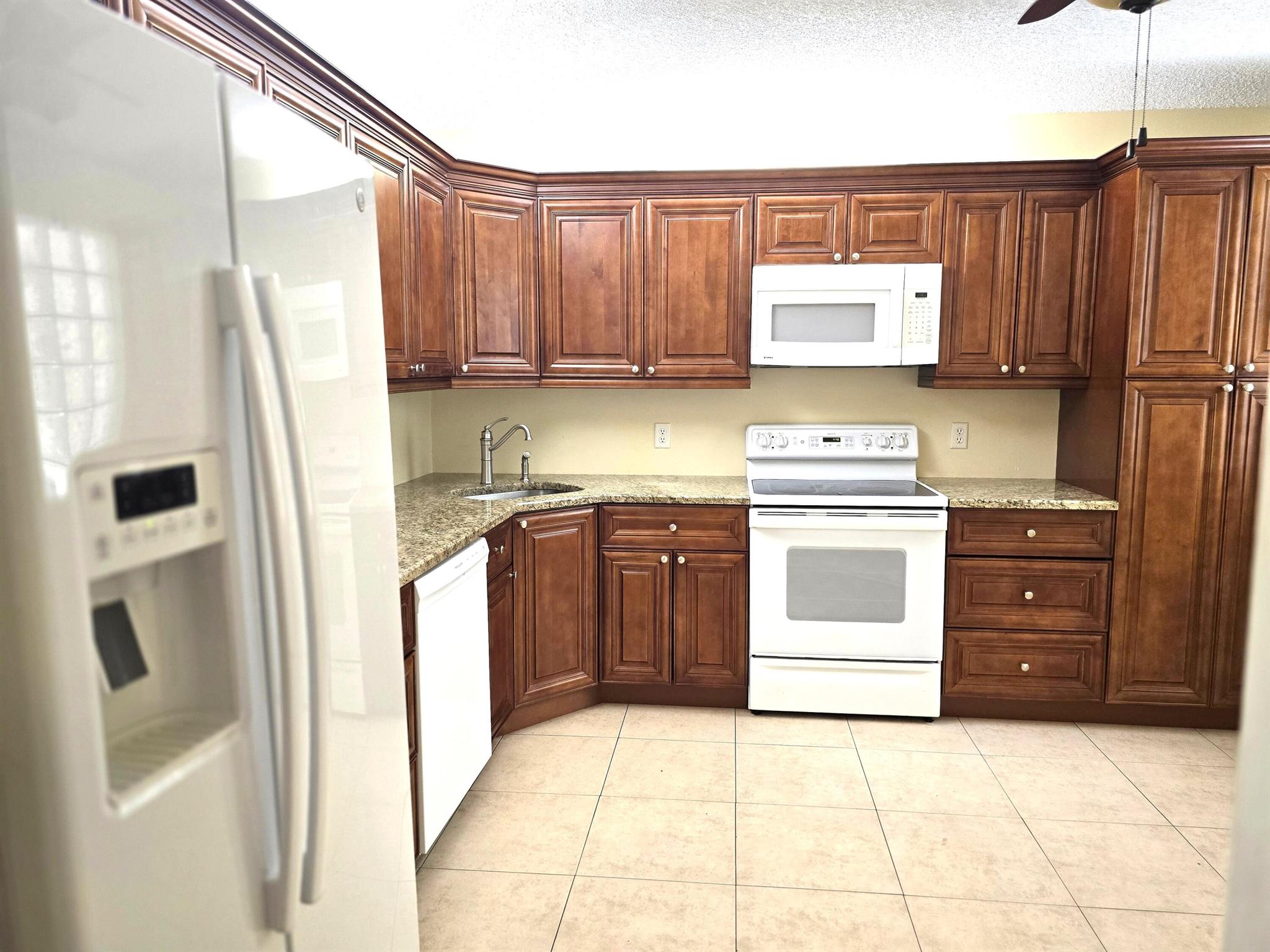 5099 Splendido Court P