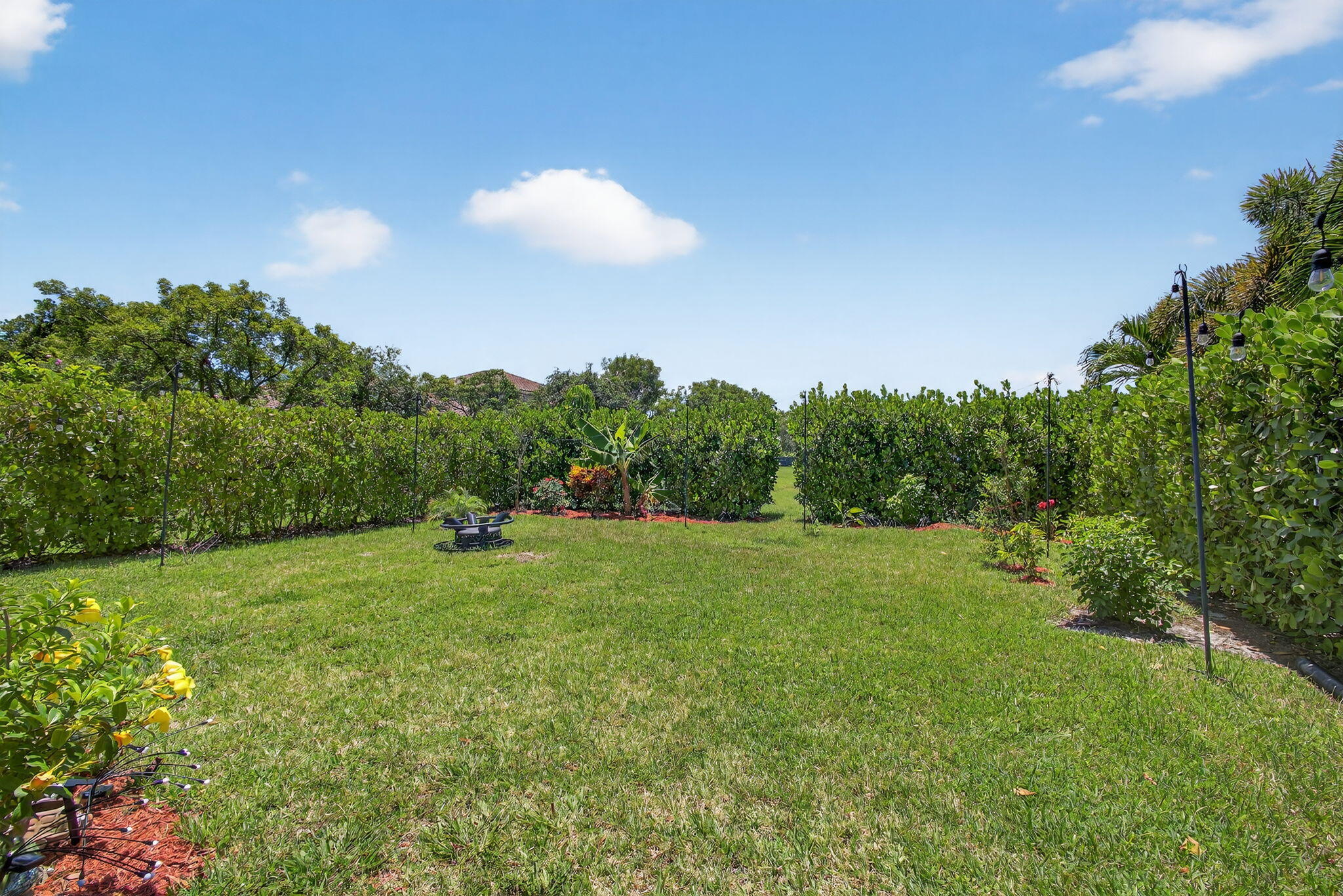 8822 Willow Cove Lane