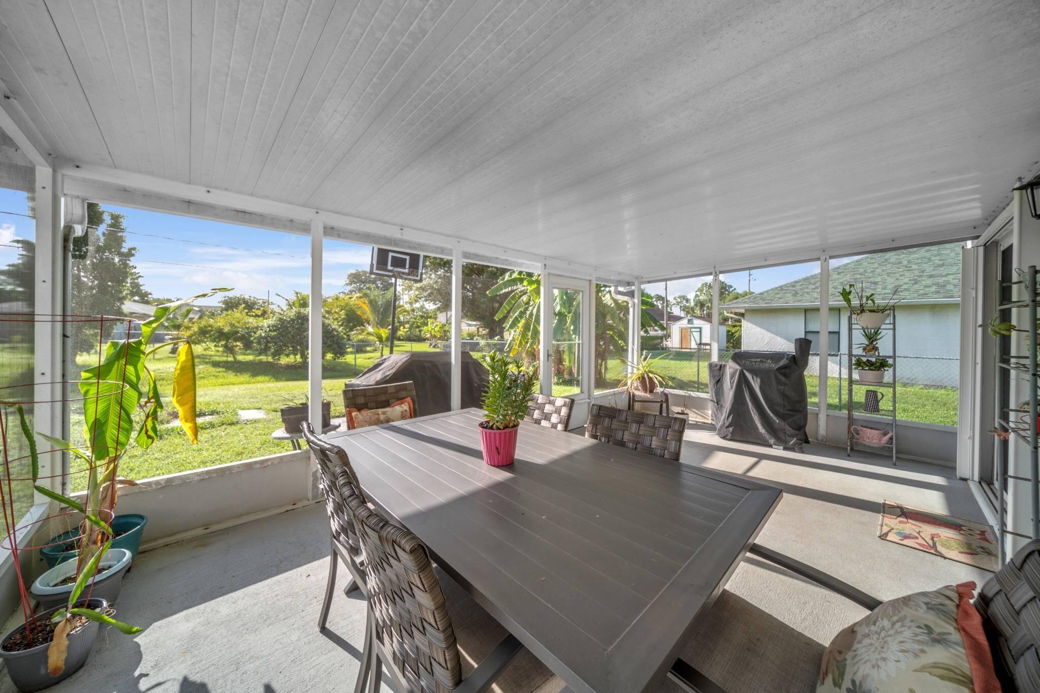 1121 Early Drive NW