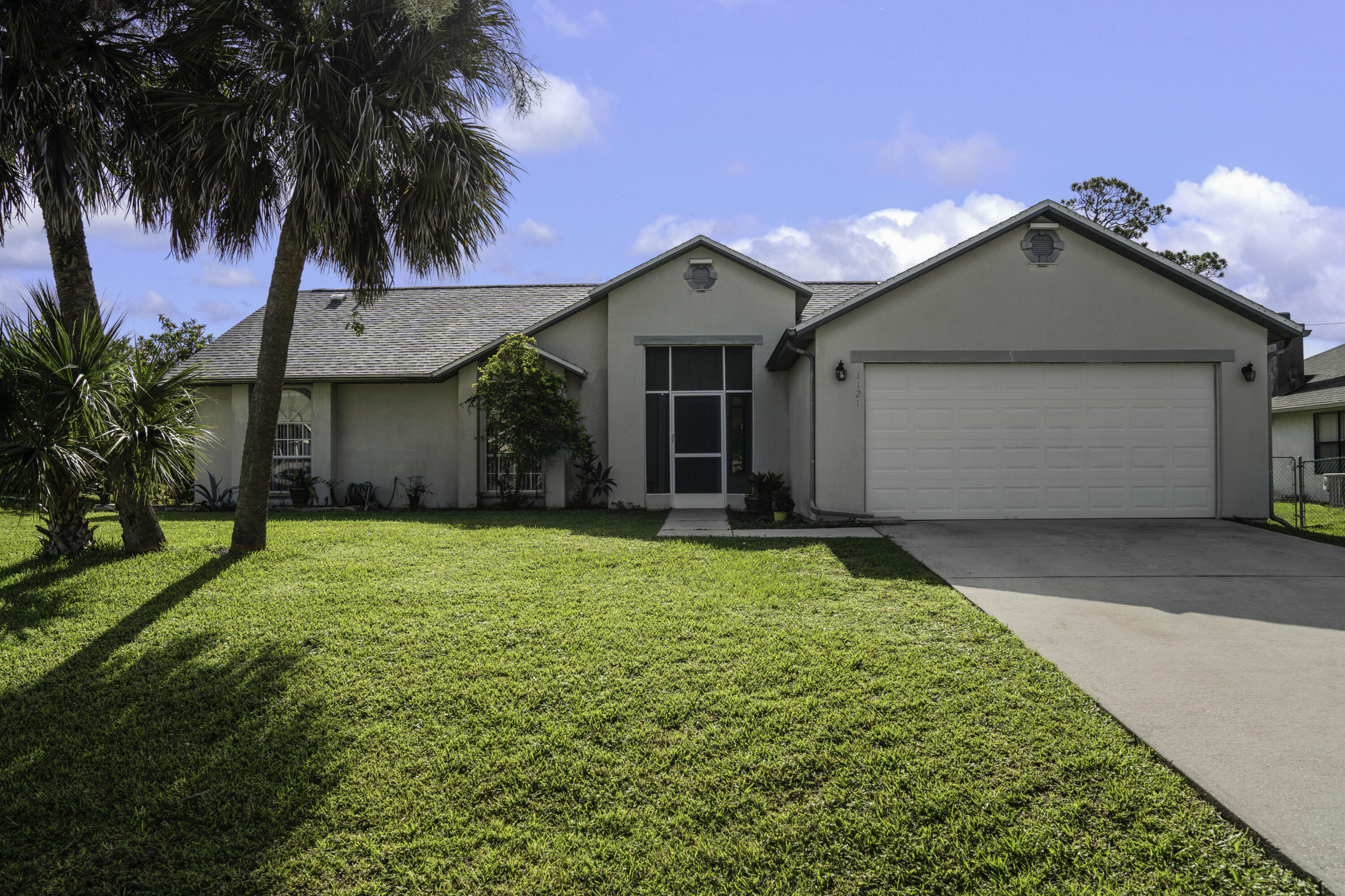 1121 Early Drive NW