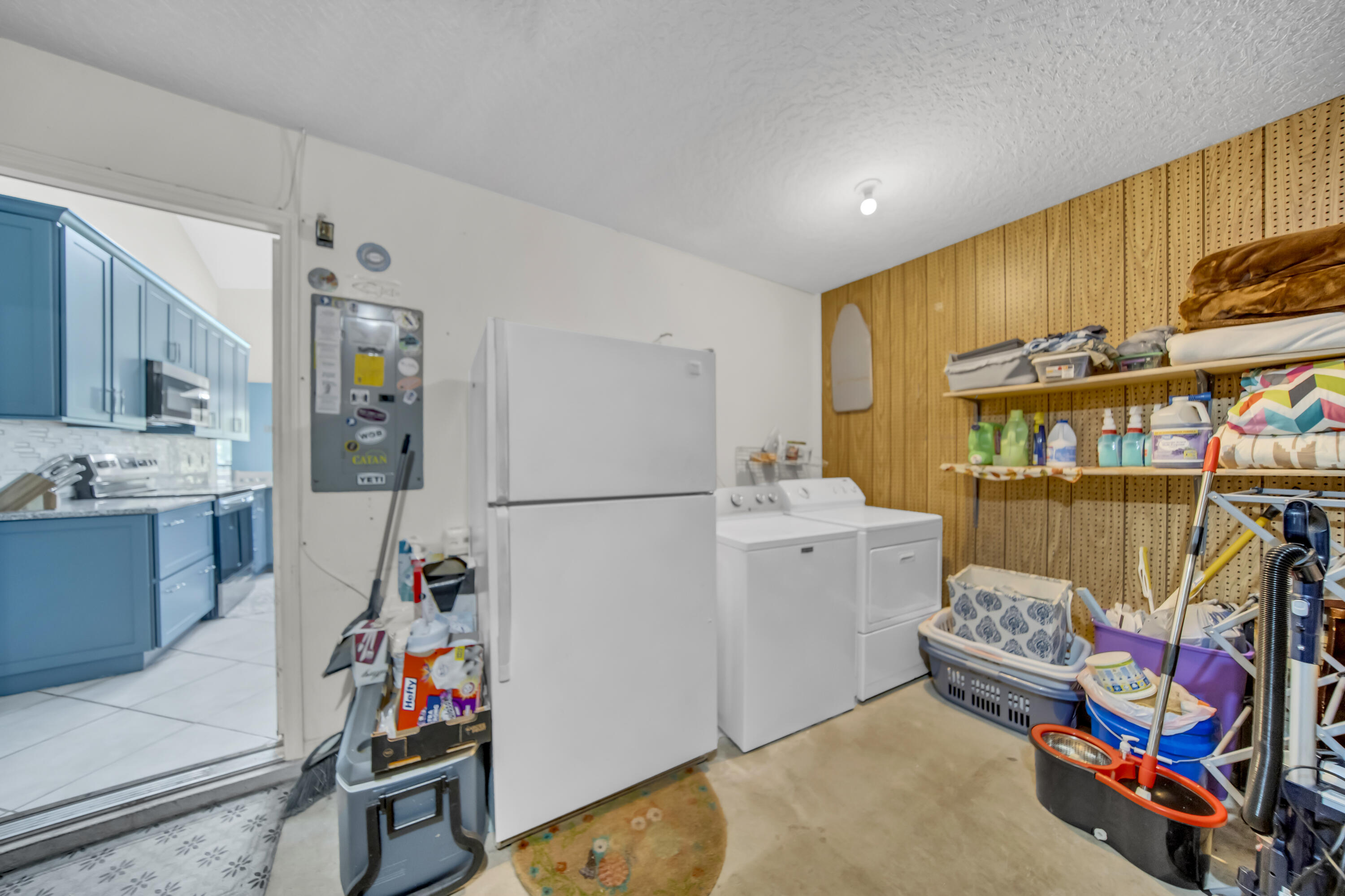 1121 Early Drive NW