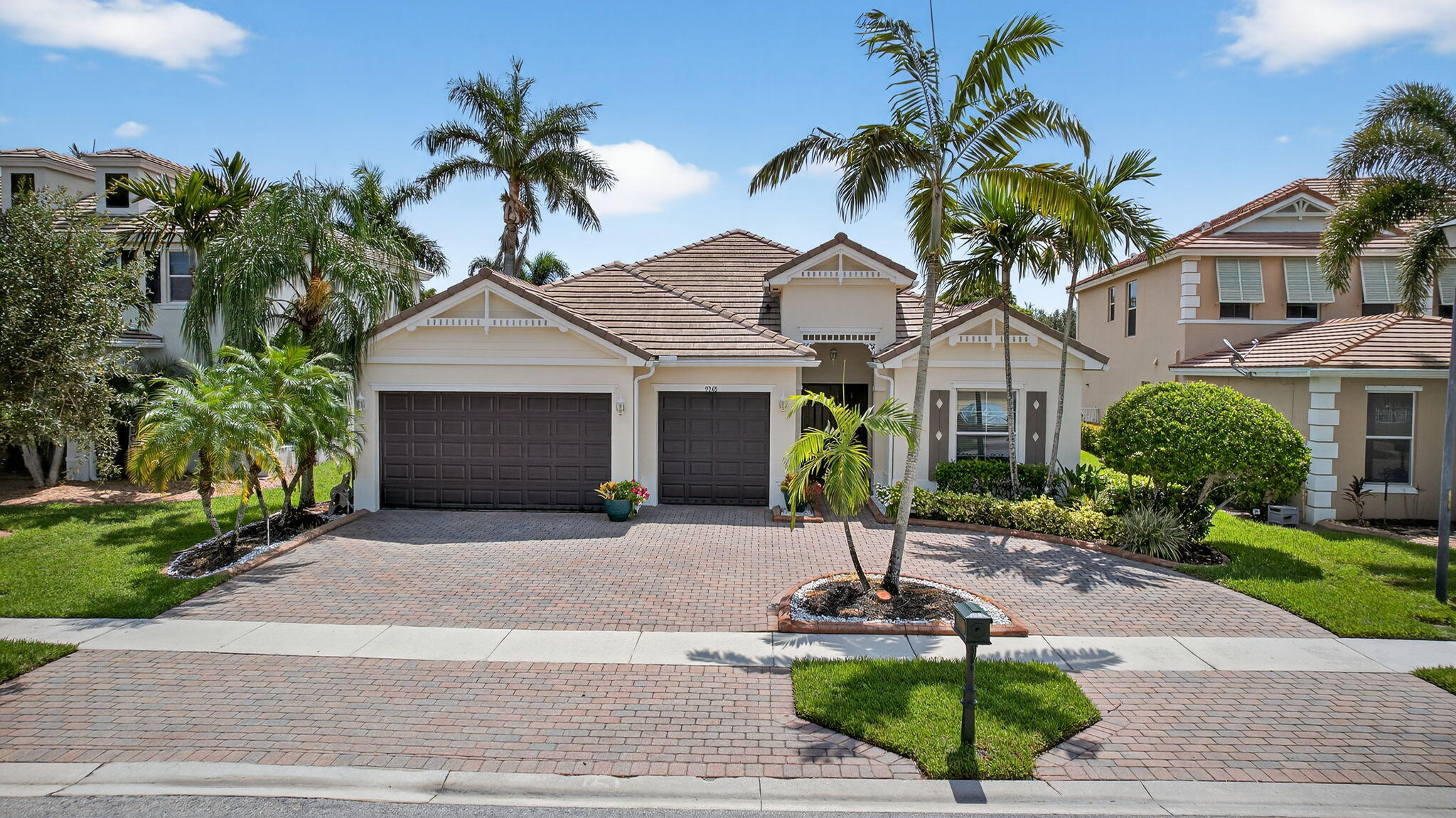 9248 Madewood Court