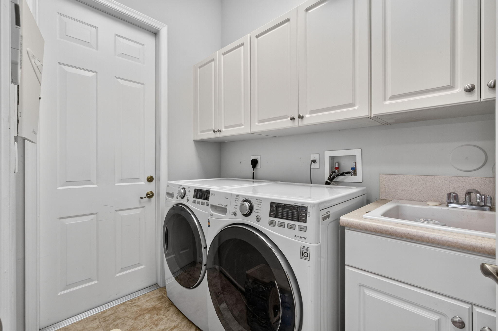9248 Madewood Court