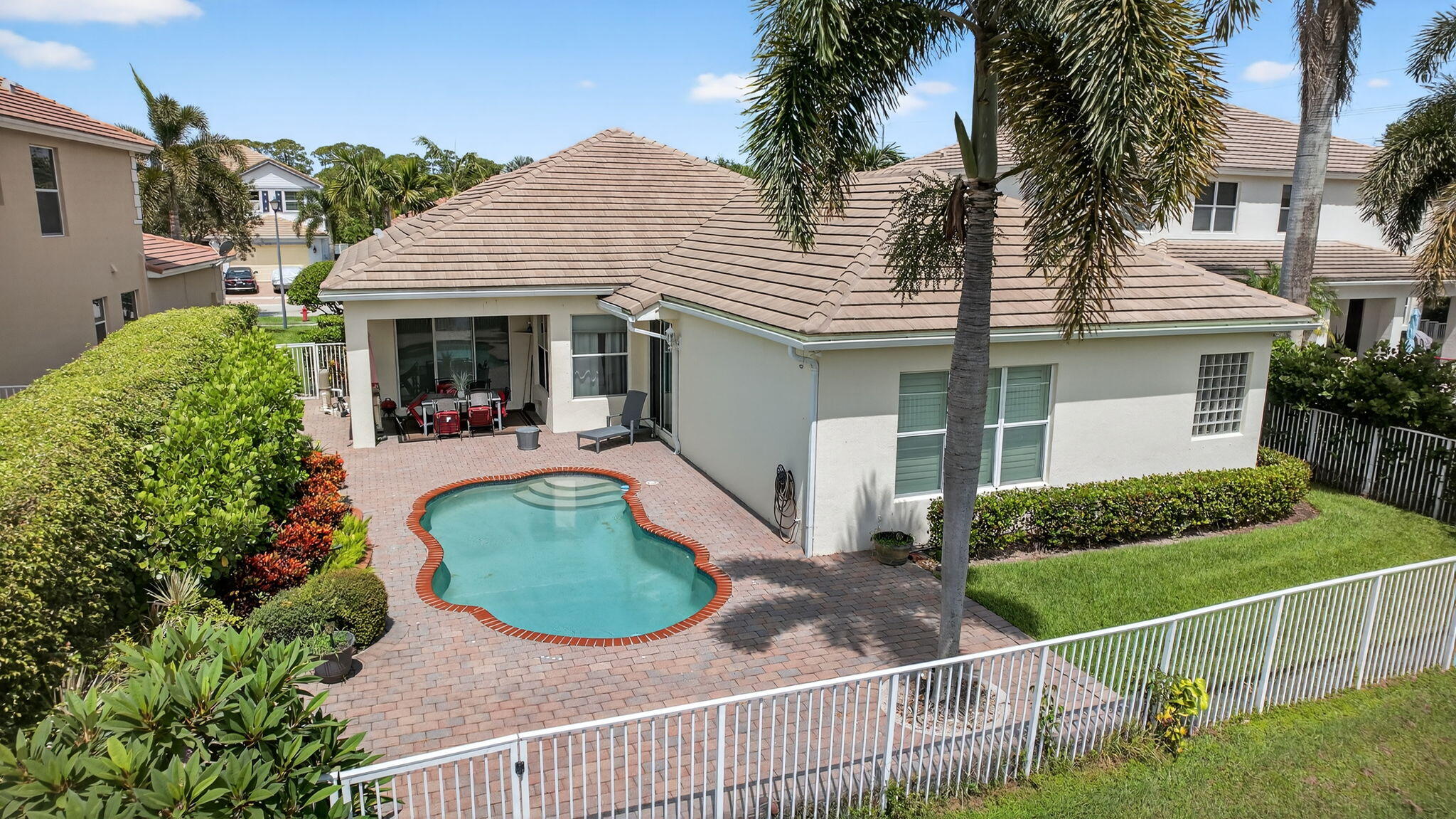 9248 Madewood Court