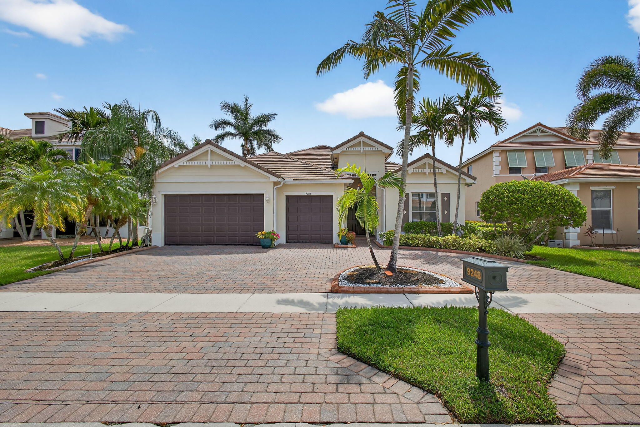 9248 Madewood Court
