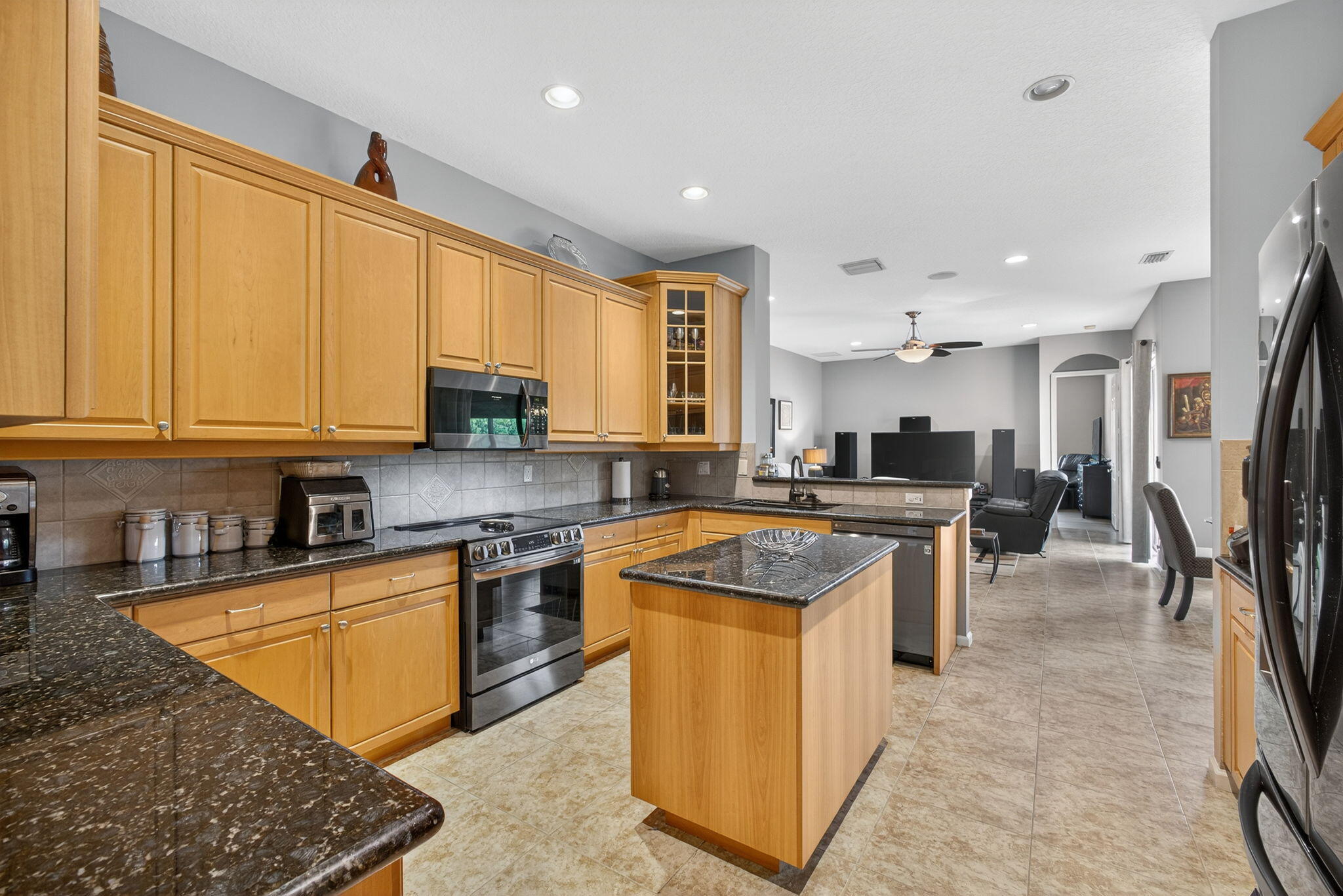 9248 Madewood Court