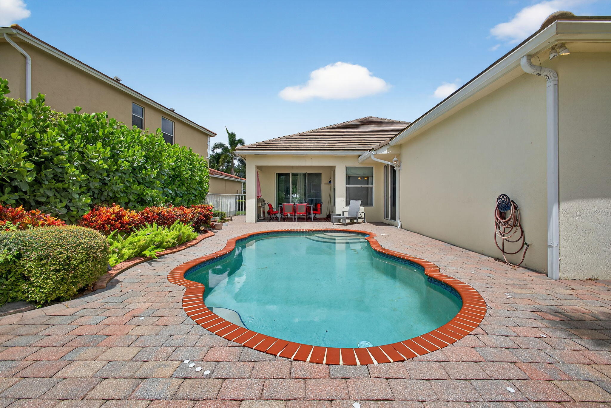 9248 Madewood Court