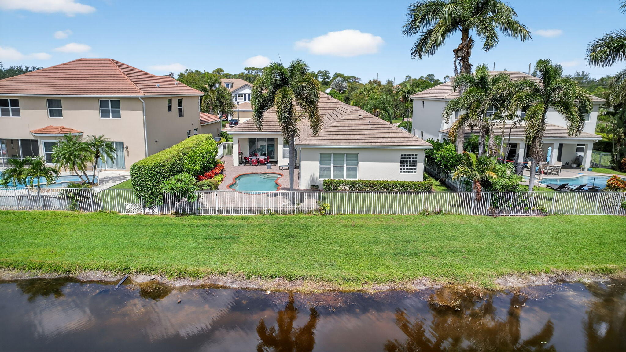 9248 Madewood Court