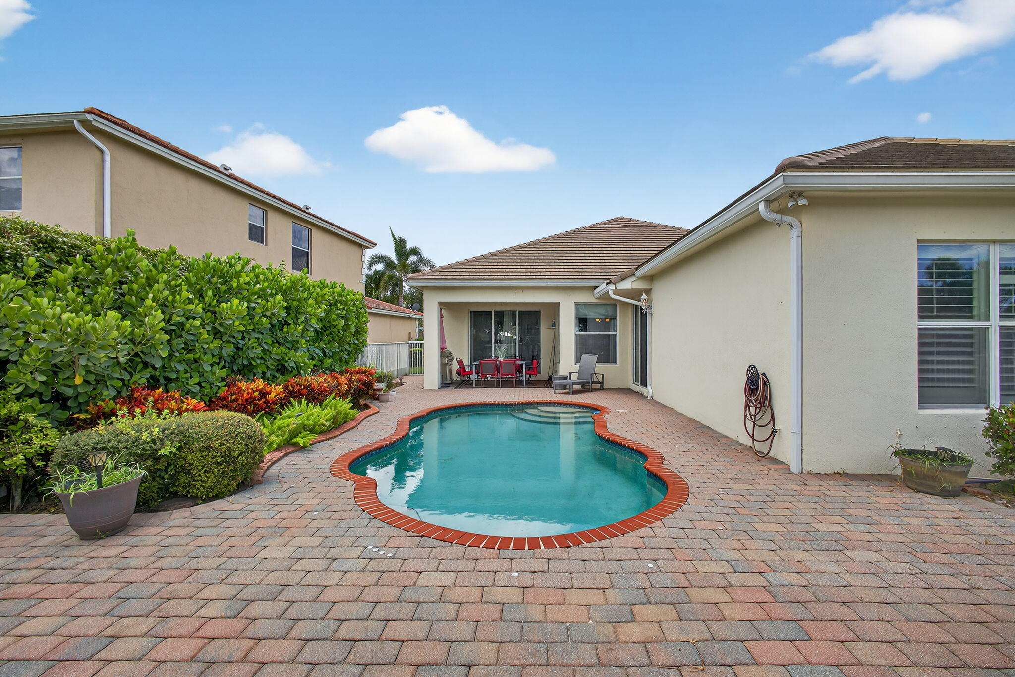 9248 Madewood Court
