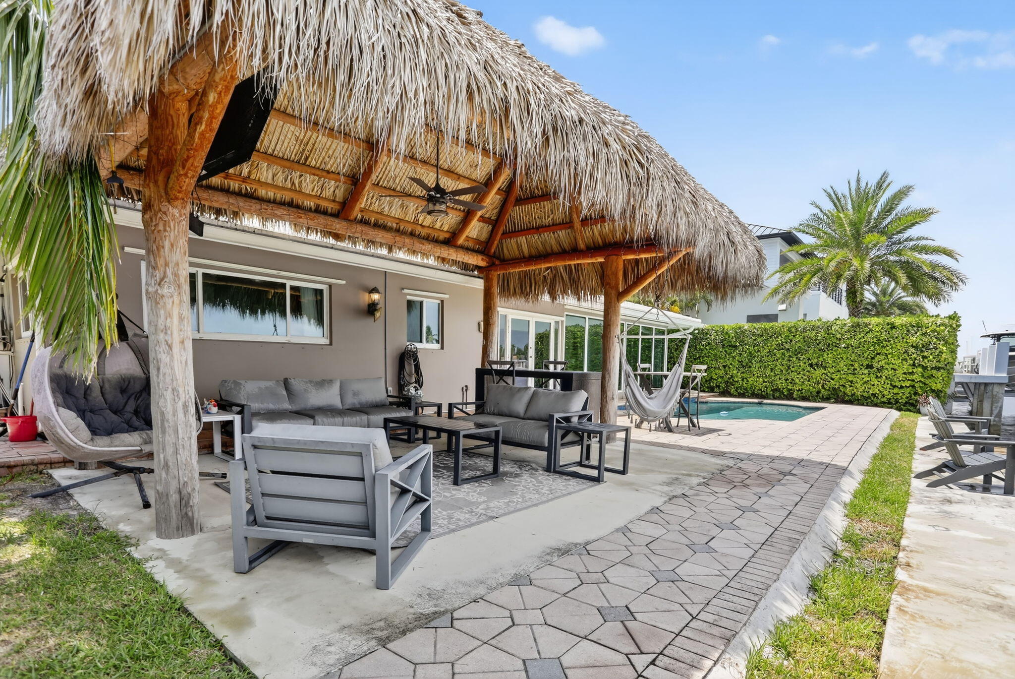 1711 W Terra Mar Drive, Lauderdale-By-The-Sea
