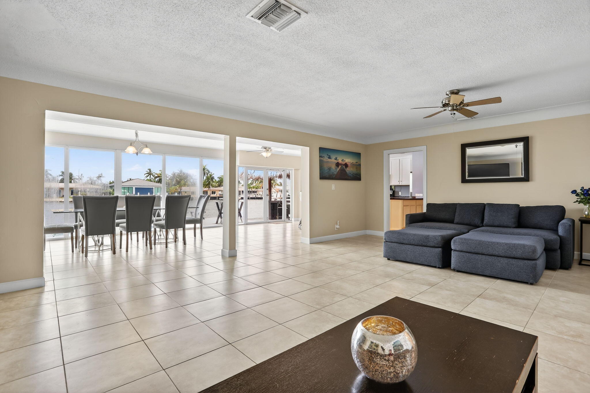 1711 W Terra Mar Drive, Lauderdale-By-The-Sea