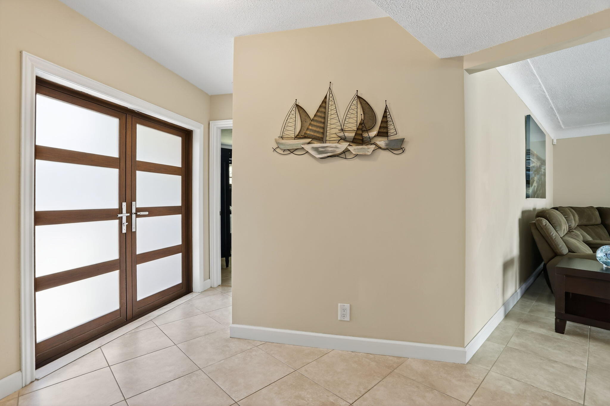 1711 W Terra Mar Drive, Lauderdale-By-The-Sea