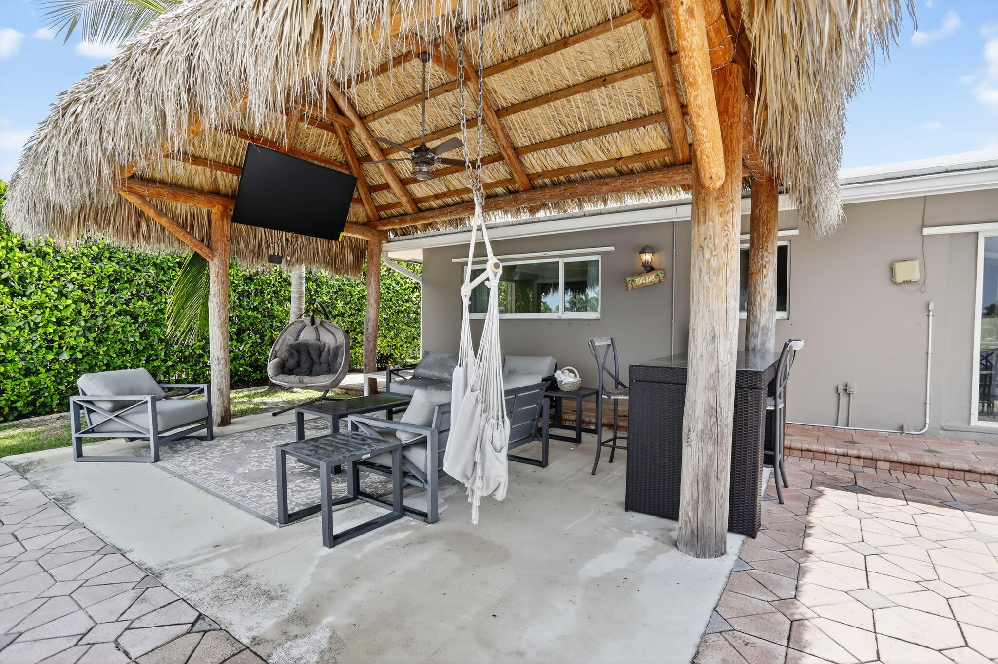 1711 W Terra Mar Drive, Lauderdale-By-The-Sea