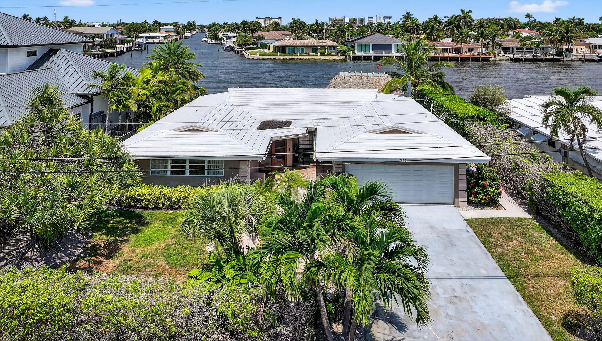 1711 W Terra Mar Drive, Lauderdale-By-The-Sea