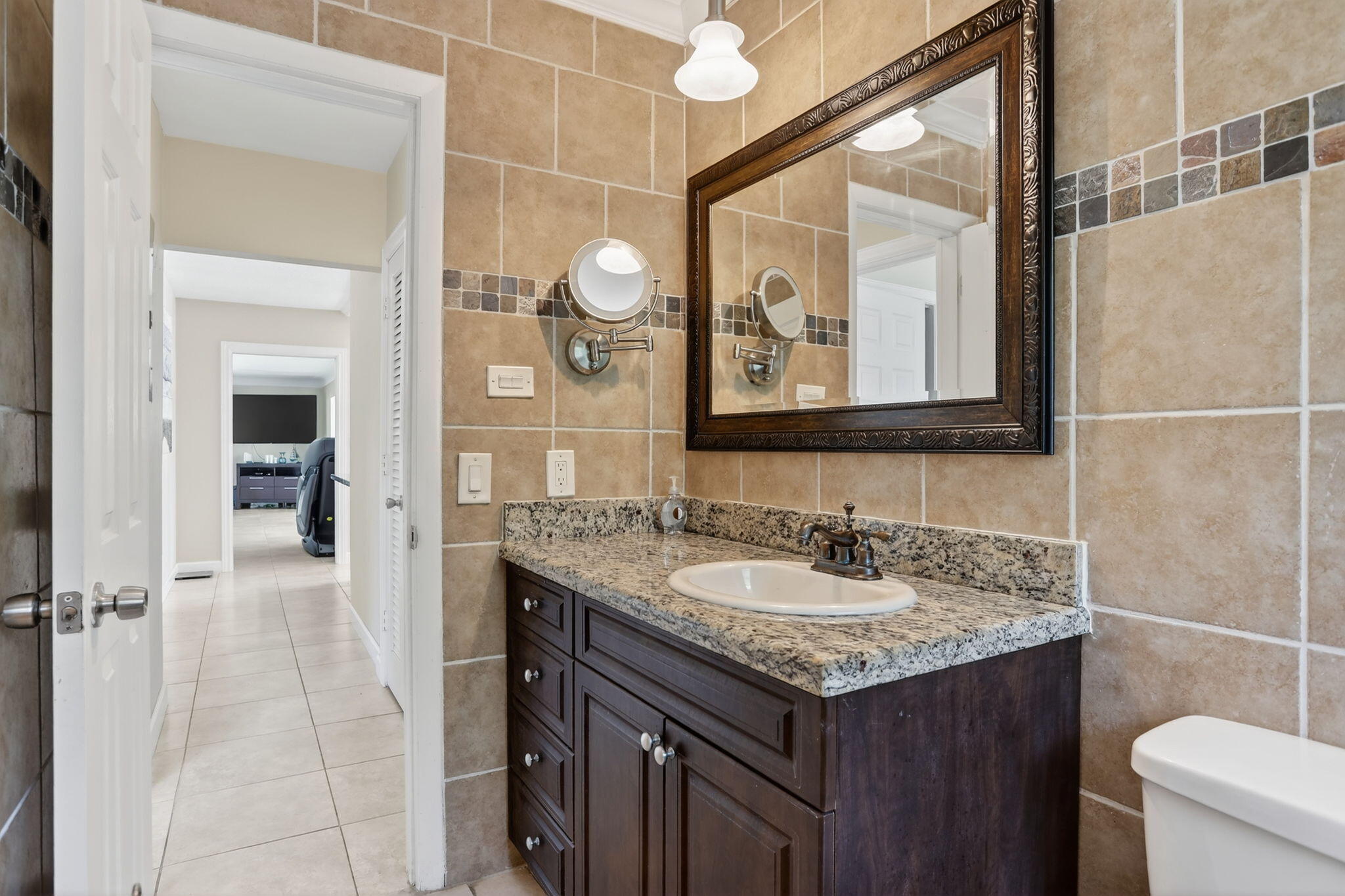 1711 W Terra Mar Drive, Lauderdale-By-The-Sea