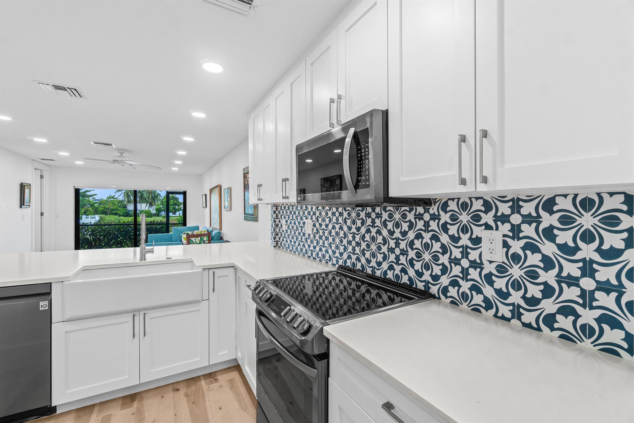 440 Canal Point S 1260