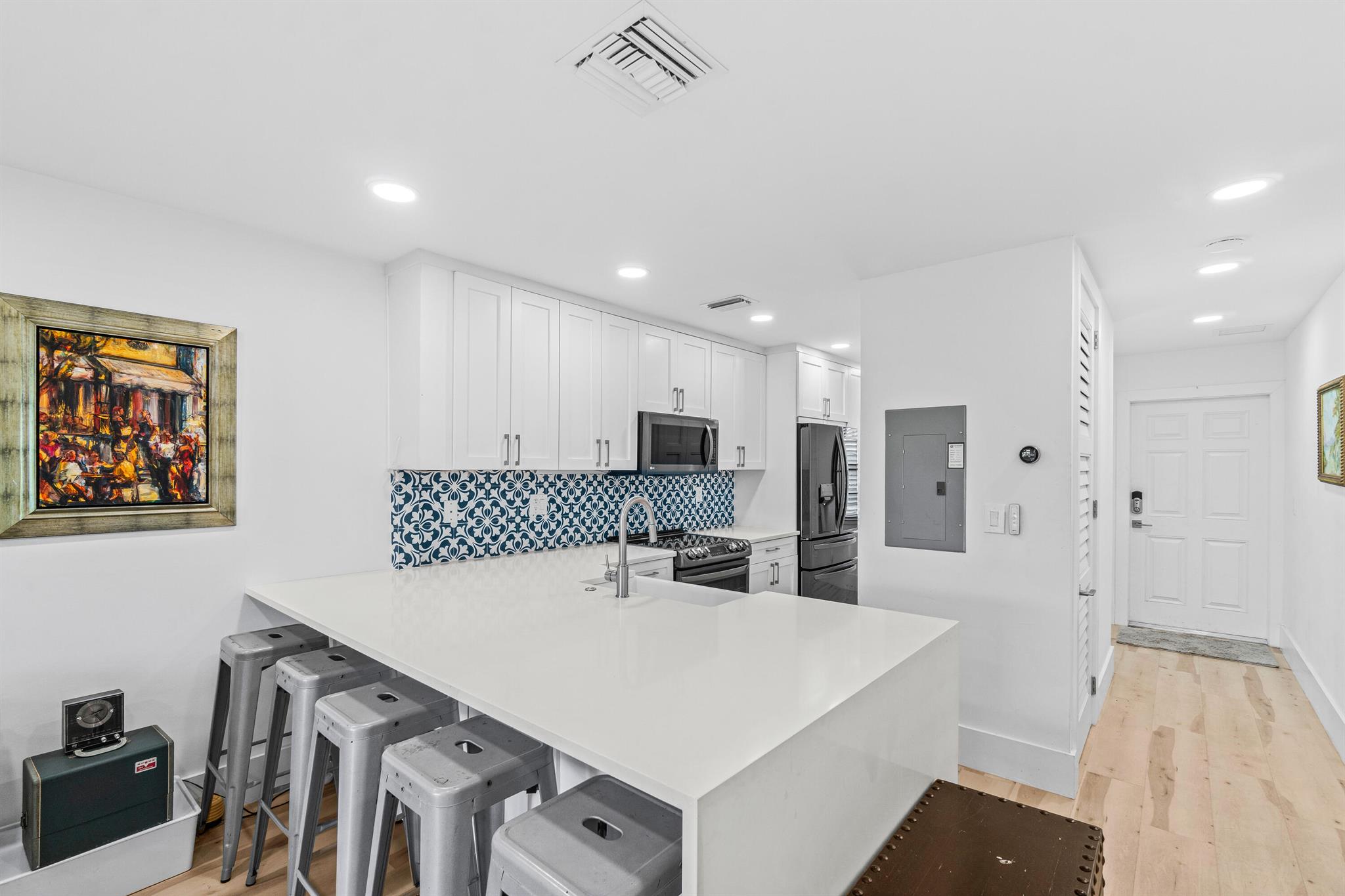 440 Canal Point S 1260