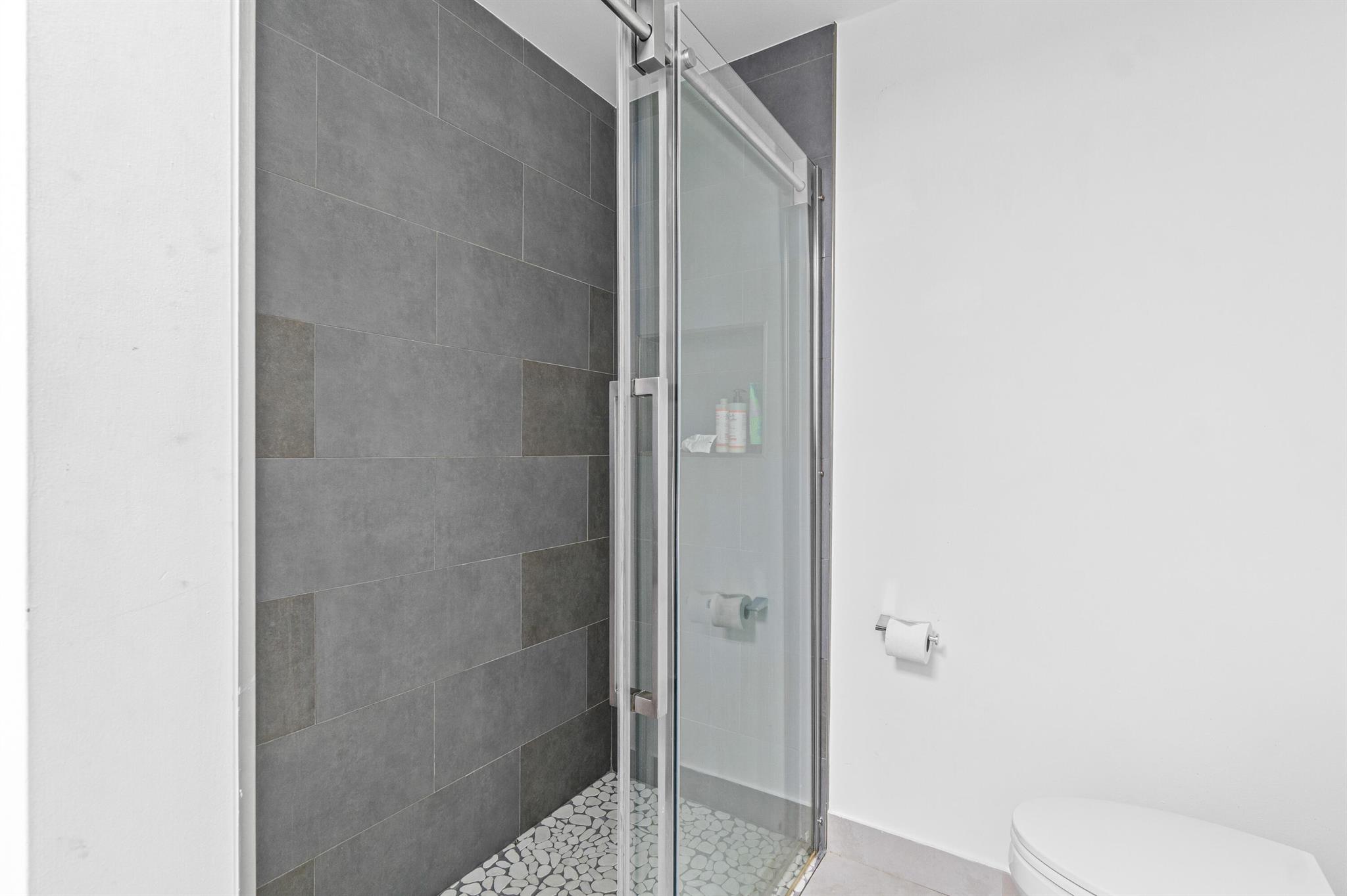 440 Canal Point S 1260