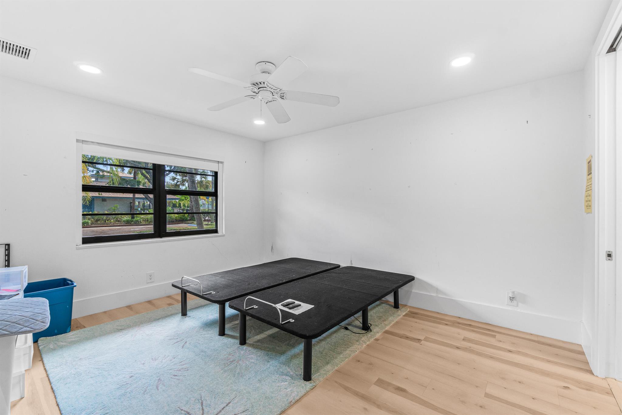 440 Canal Point S 1260