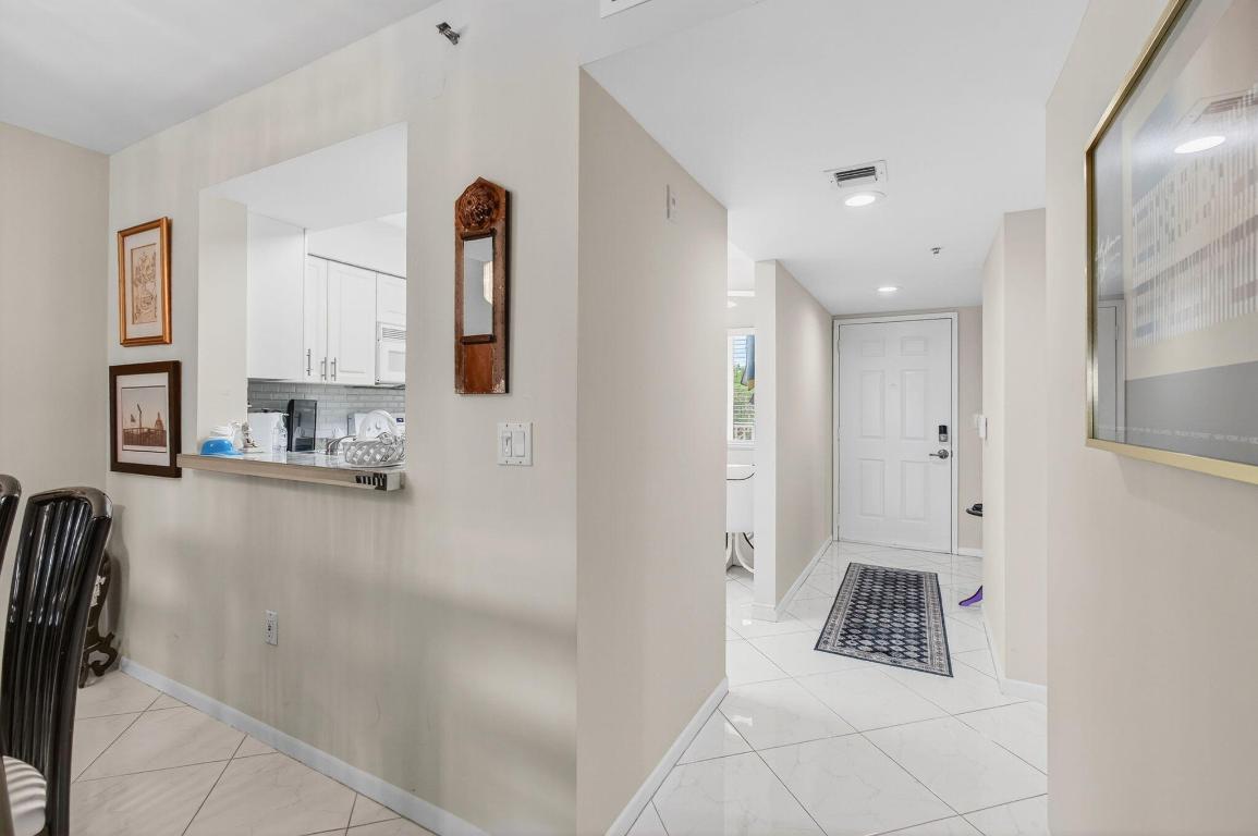 14096 Huntington Pointe Drive 303