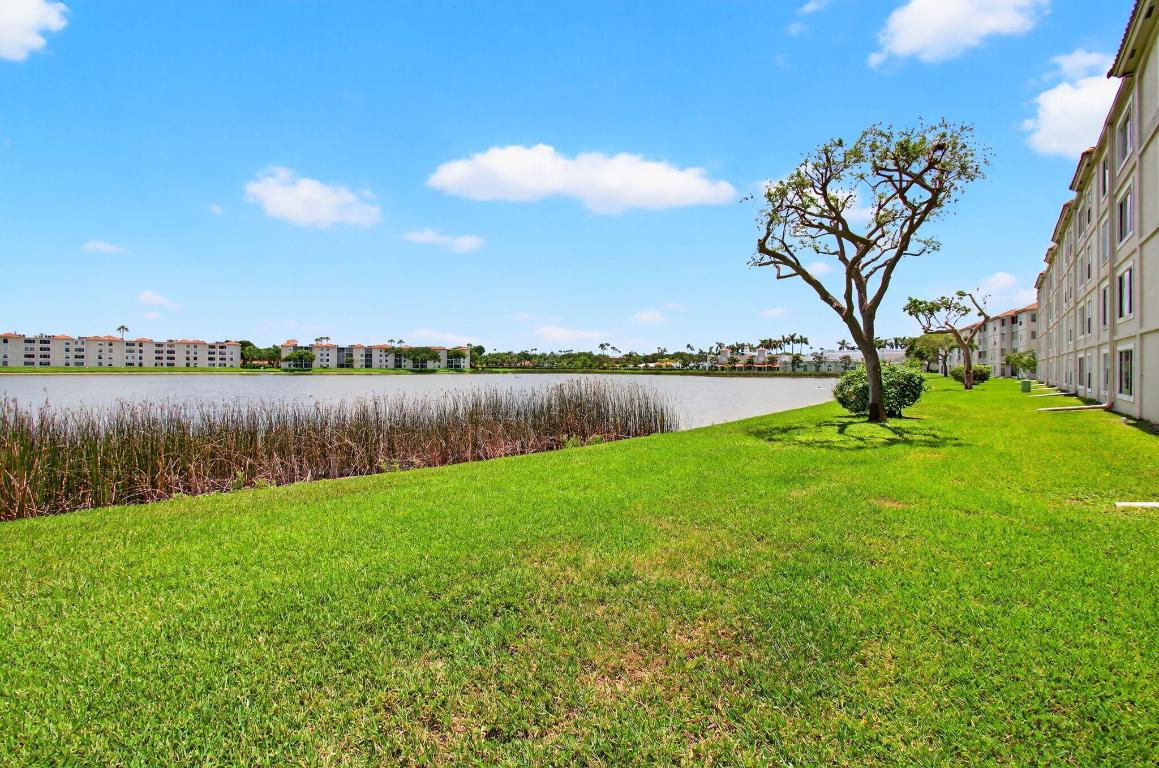 14096 Huntington Pointe Drive 303