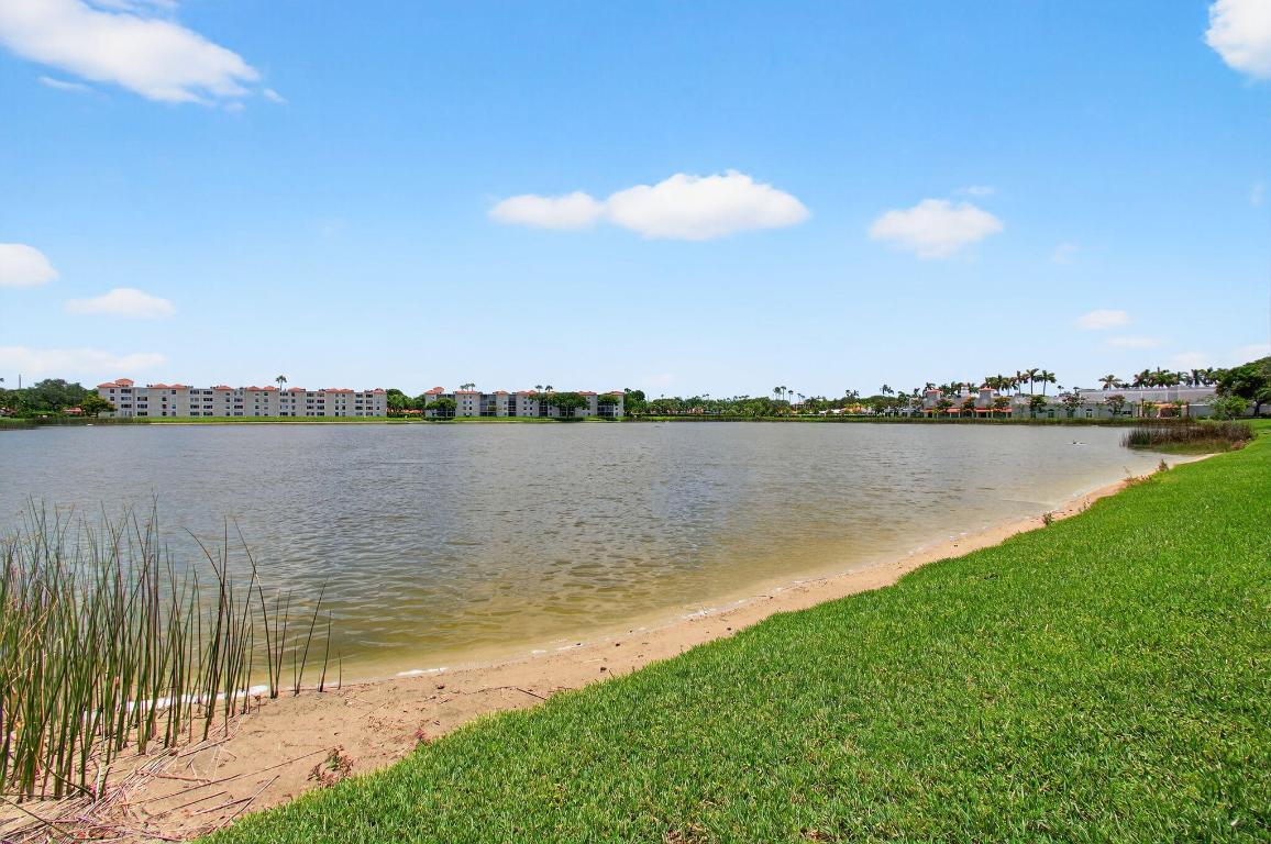 14096 Huntington Pointe Drive 303