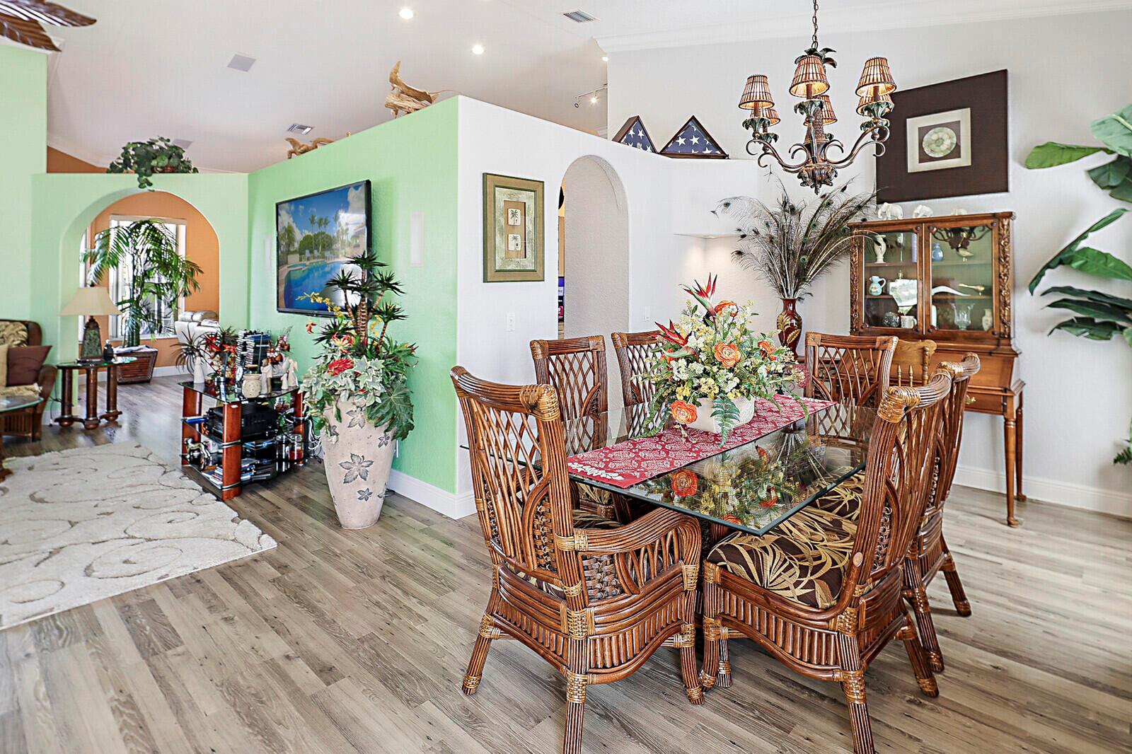 9525 Cross Creek Drive